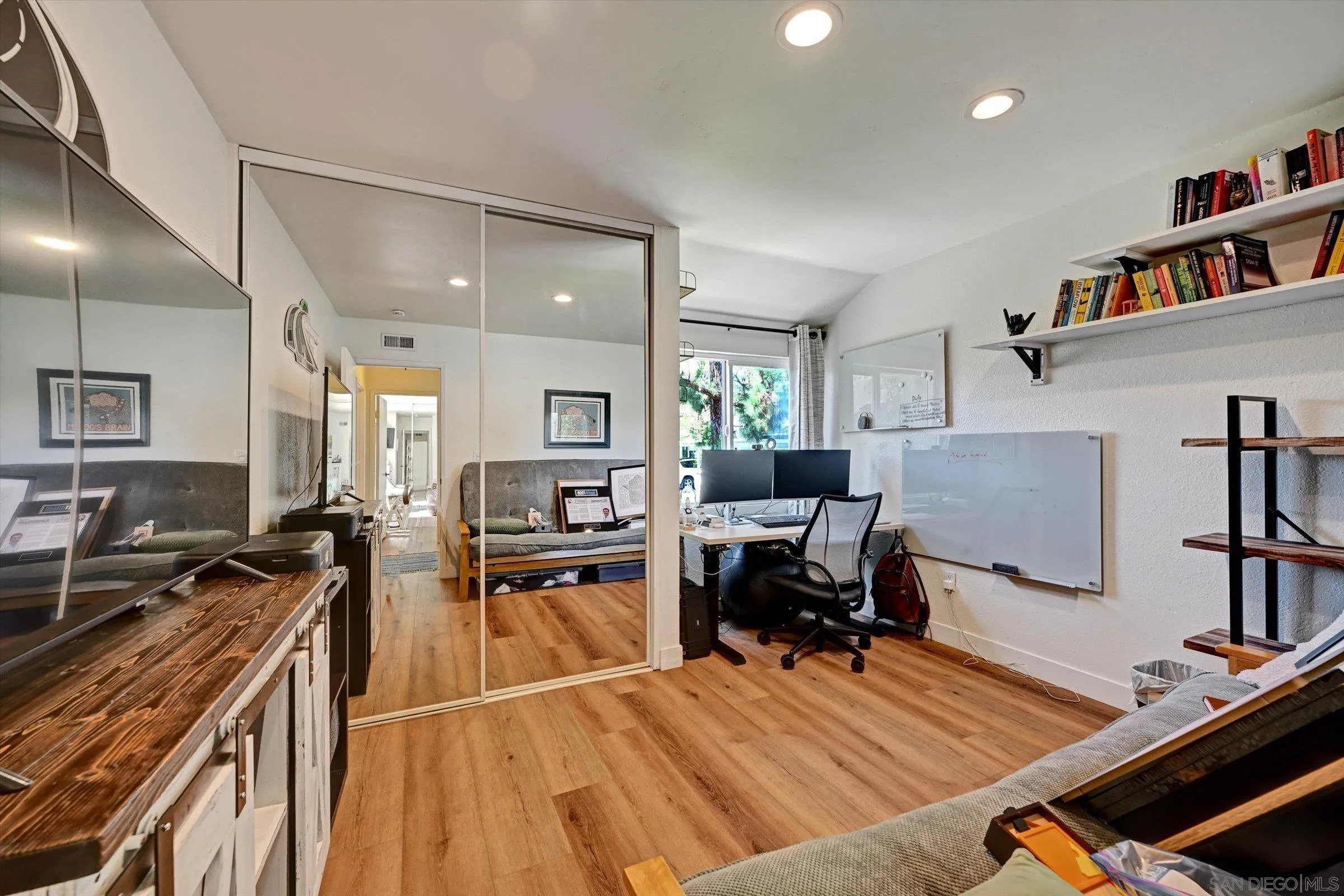 https://cdn.realtyfeed.com/cdn/127/260022490/7eaebe8a62956915d273e4aefe683b3a.webp