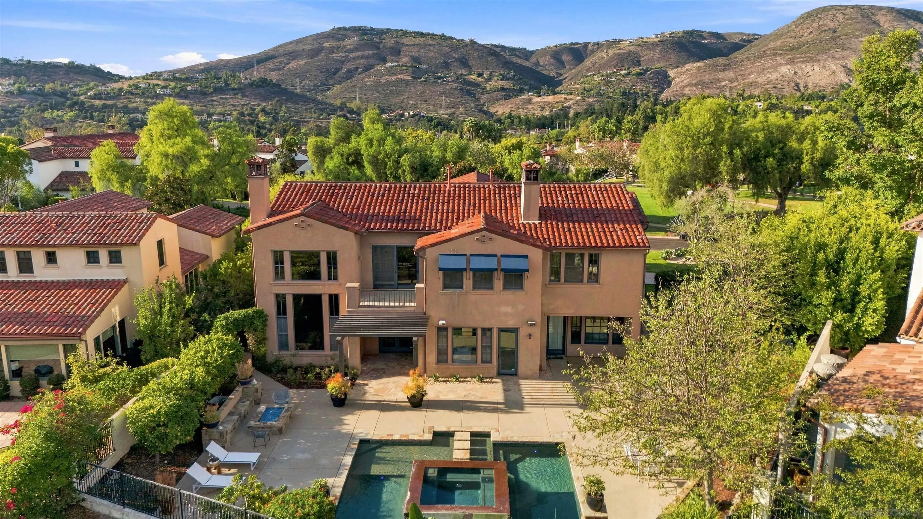 https://cdn.realtyfeed.com/cdn/127/260022493/28f2c802d4e6016940e278dc9b79d62d.webp