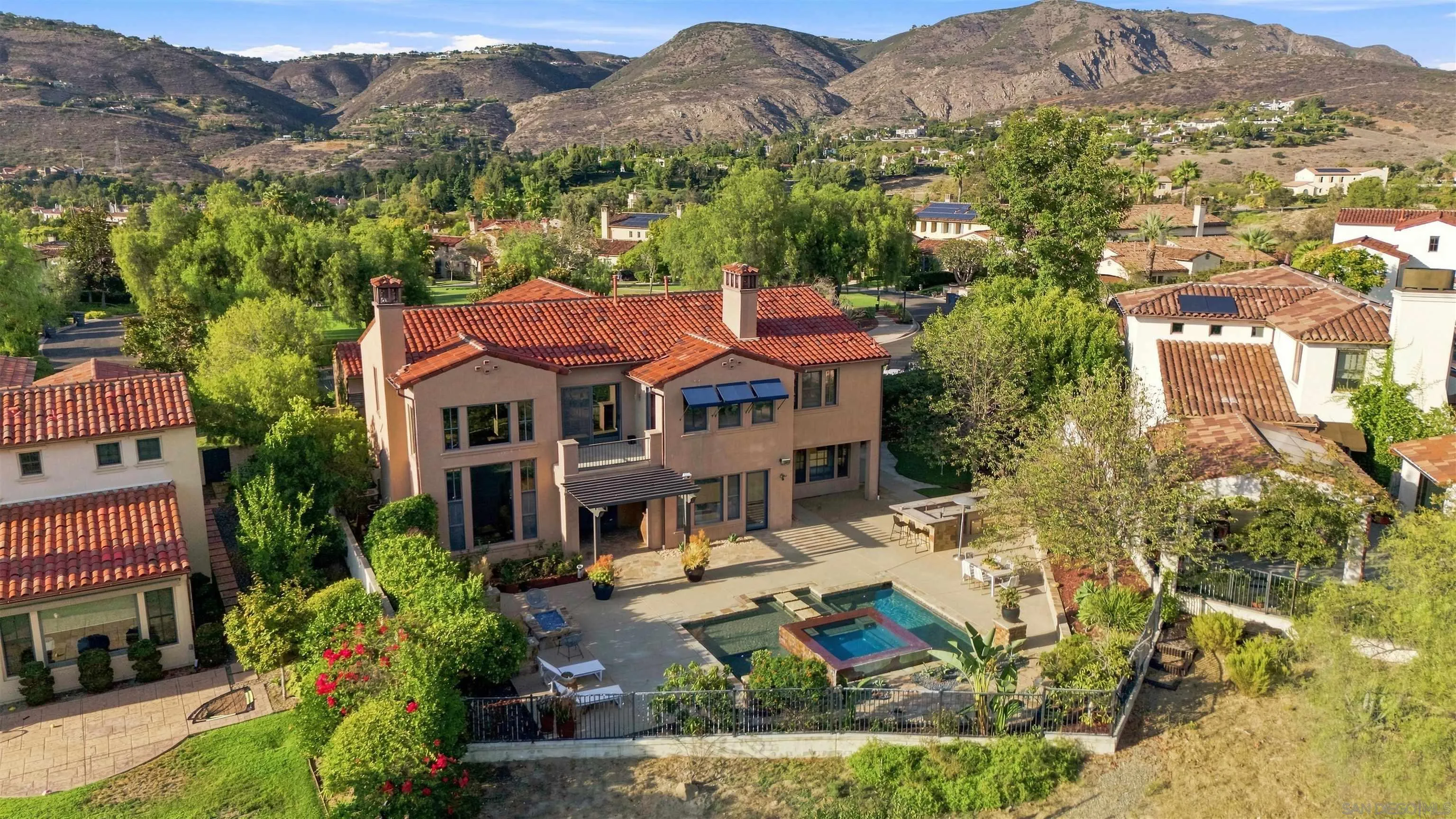 https://cdn.realtyfeed.com/cdn/127/260022493/79aa7569bb5424c9716644d22468613e.webp