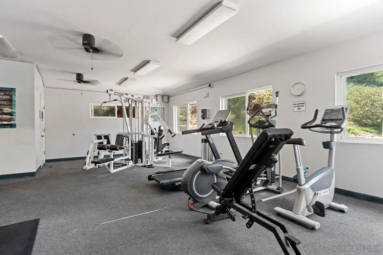 https://cdn.realtyfeed.com/cdn/127/260022499/236e46d00ce8760cdd621ae1850defa1.webp