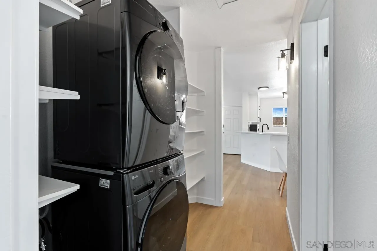 https://cdn.realtyfeed.com/cdn/127/260022499/4f7d0ec61cc1c0b8981bd08a8d07e5e7.webp