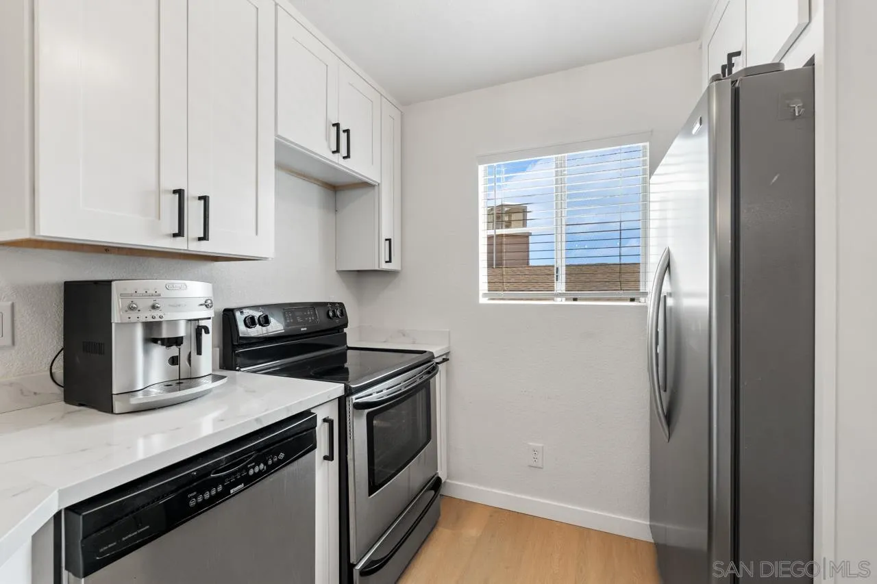 https://cdn.realtyfeed.com/cdn/127/260022499/52d34a3650bb2958d430cee164dc6f04.webp