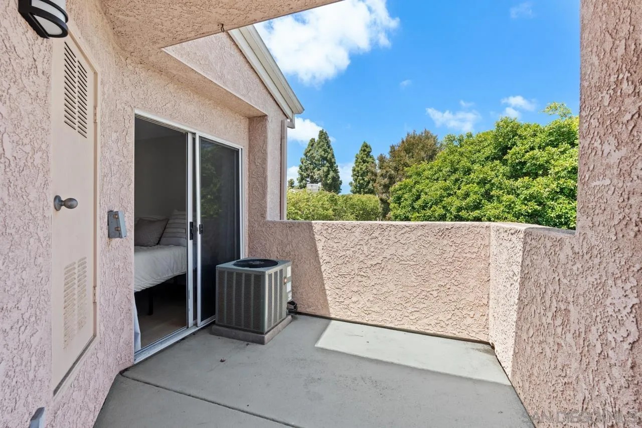 https://cdn.realtyfeed.com/cdn/127/260022499/6d95f8b8f9f3198ad18192996c5ab57d.webp
