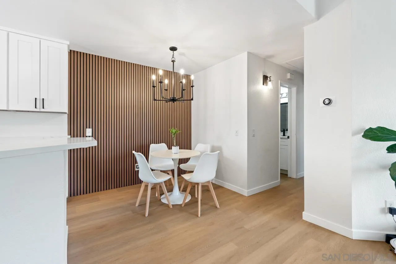 https://cdn.realtyfeed.com/cdn/127/260022499/fe0516e86b6163536ce5278cb9966609.webp