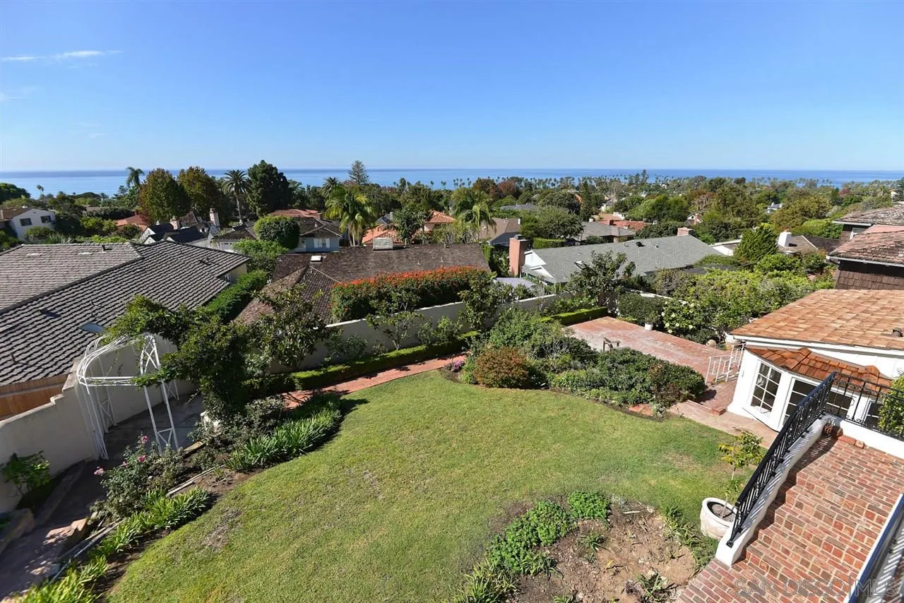 6028 Folsom, La Jolla, CA 92037 - Photo 5 of 25, La Jolla, CA