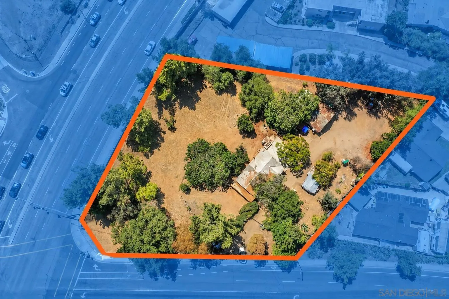 3129 E El Norte Pkwy, Escondido, CA 92027 - Main photo, Escondido, CA