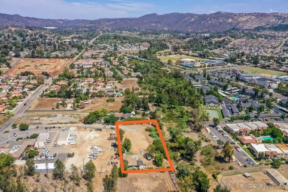1828 N Iris Ln, Escondido, CA 92026 - Photo 5 of 17, Escondido, CA