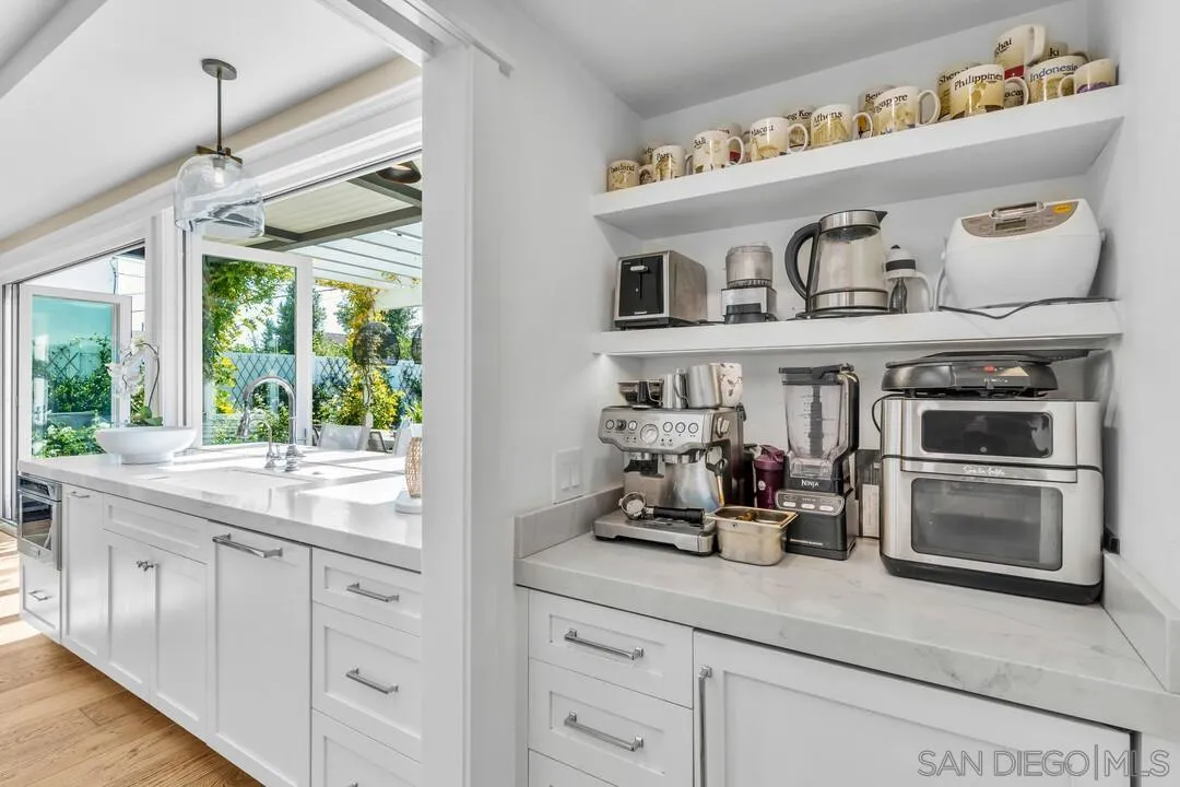 https://cdn.realtyfeed.com/cdn/127/260022521/2863cfdf8a2fa3532367caf81a9a3036.webp