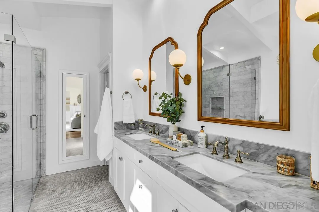 https://cdn.realtyfeed.com/cdn/127/260022521/84d62d7f7090dc462a16b4677cb3443a.webp