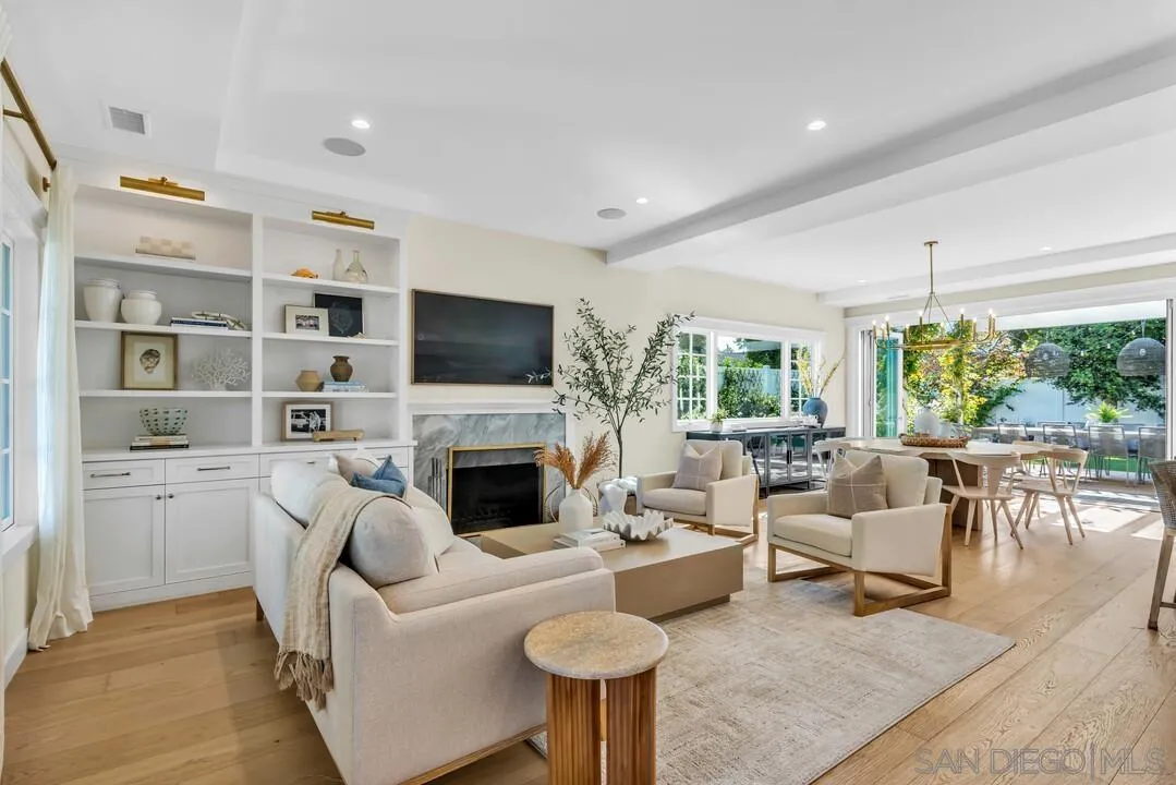 https://cdn.realtyfeed.com/cdn/127/260022521/a7e70462299ed8ccf7c7f09701ebcf1a.webp
