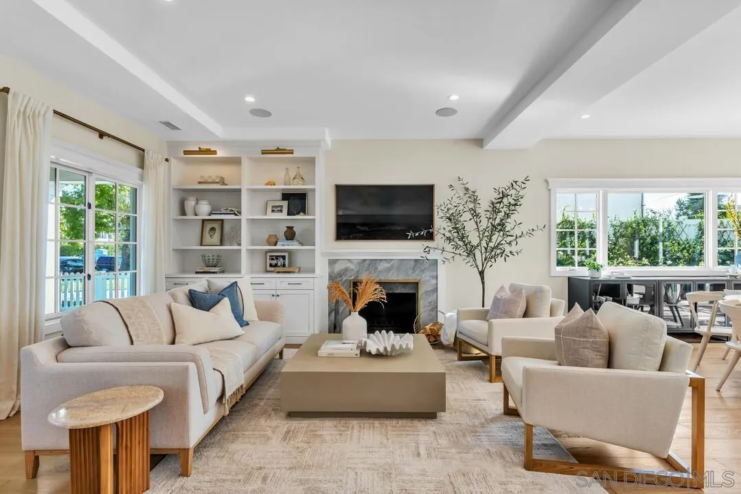 https://cdn.realtyfeed.com/cdn/127/260022521/cec14ce074d5365324f43035df915ae7.webp
