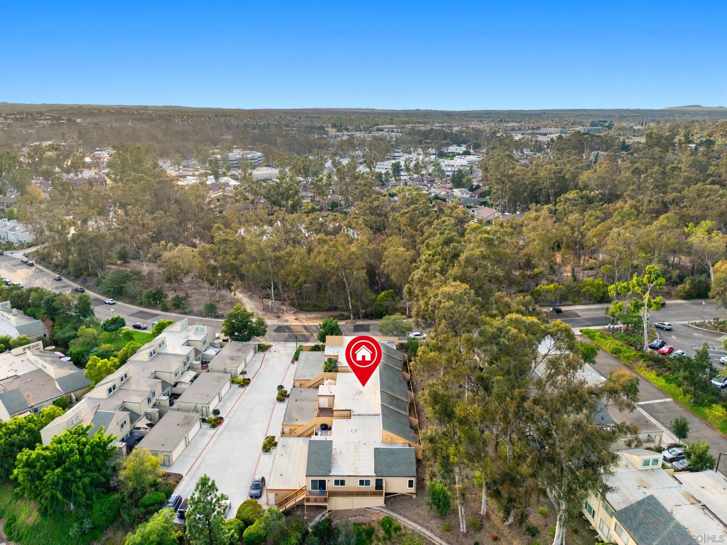 https://cdn.realtyfeed.com/cdn/127/260022527/f0e262ffb9cb38e2c5aa3e9675efc031.webp