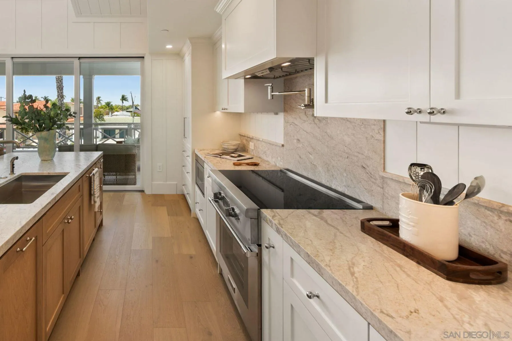 747 Orange Ave Unit 202, Coronado, CA 92118 - Photo 4 of 22, Coronado, CA