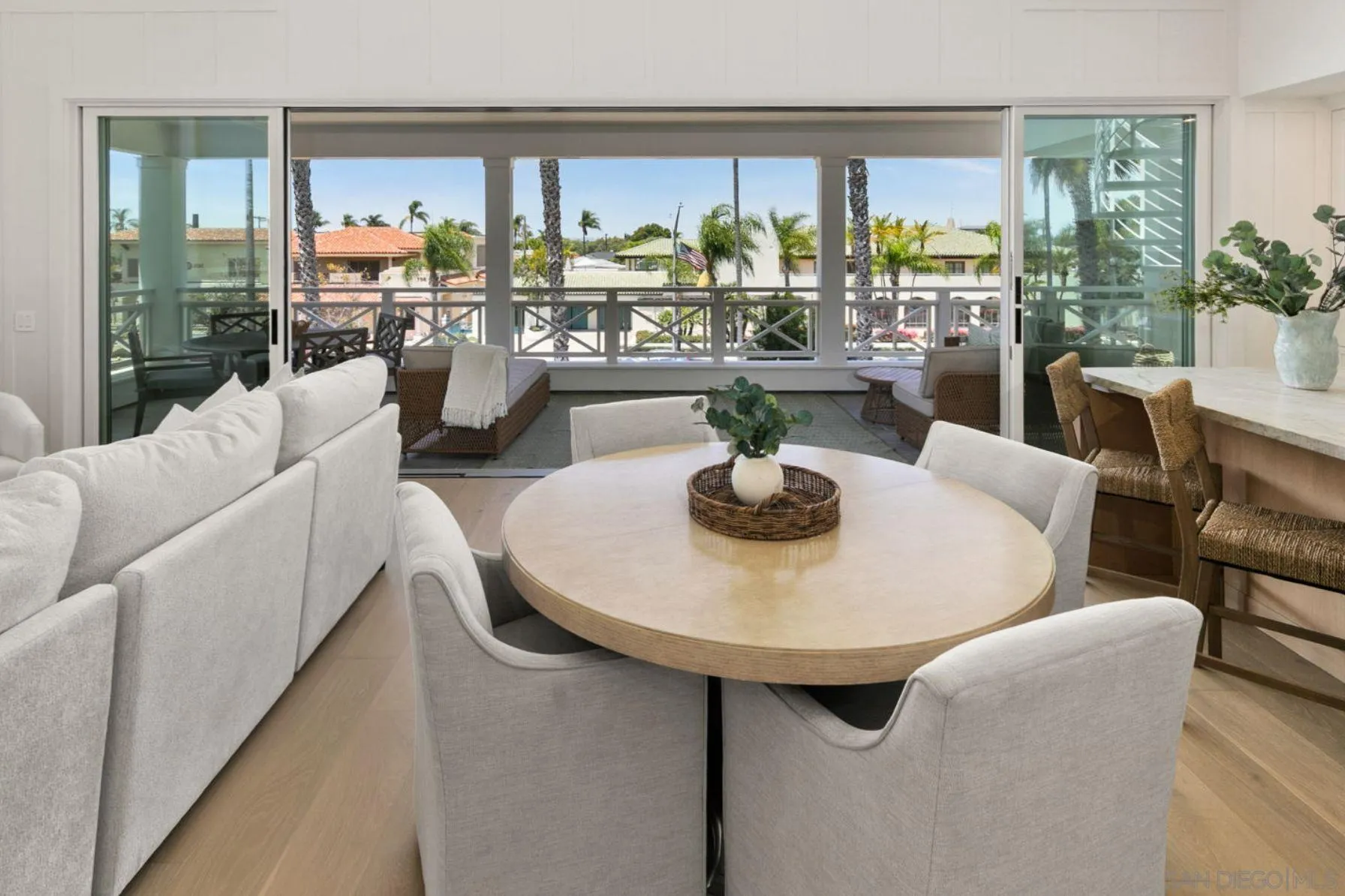747 Orange Ave Unit 202, Coronado, CA 92118 - Main photo, Coronado, CA