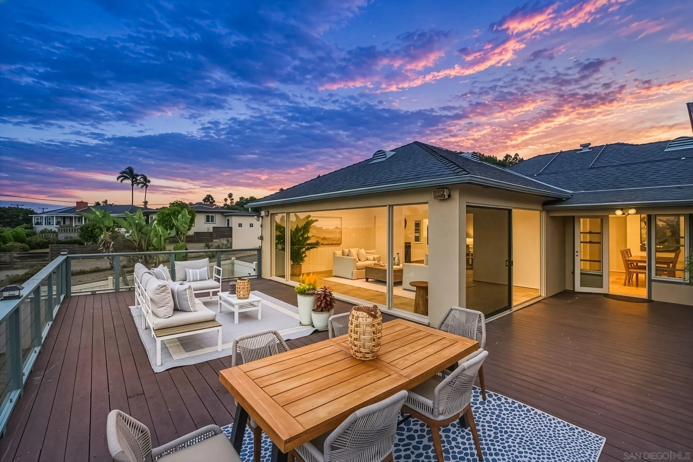https://cdn.realtyfeed.com/cdn/127/260022534/016094deff8ae56e777cbd69562c39e0.webp