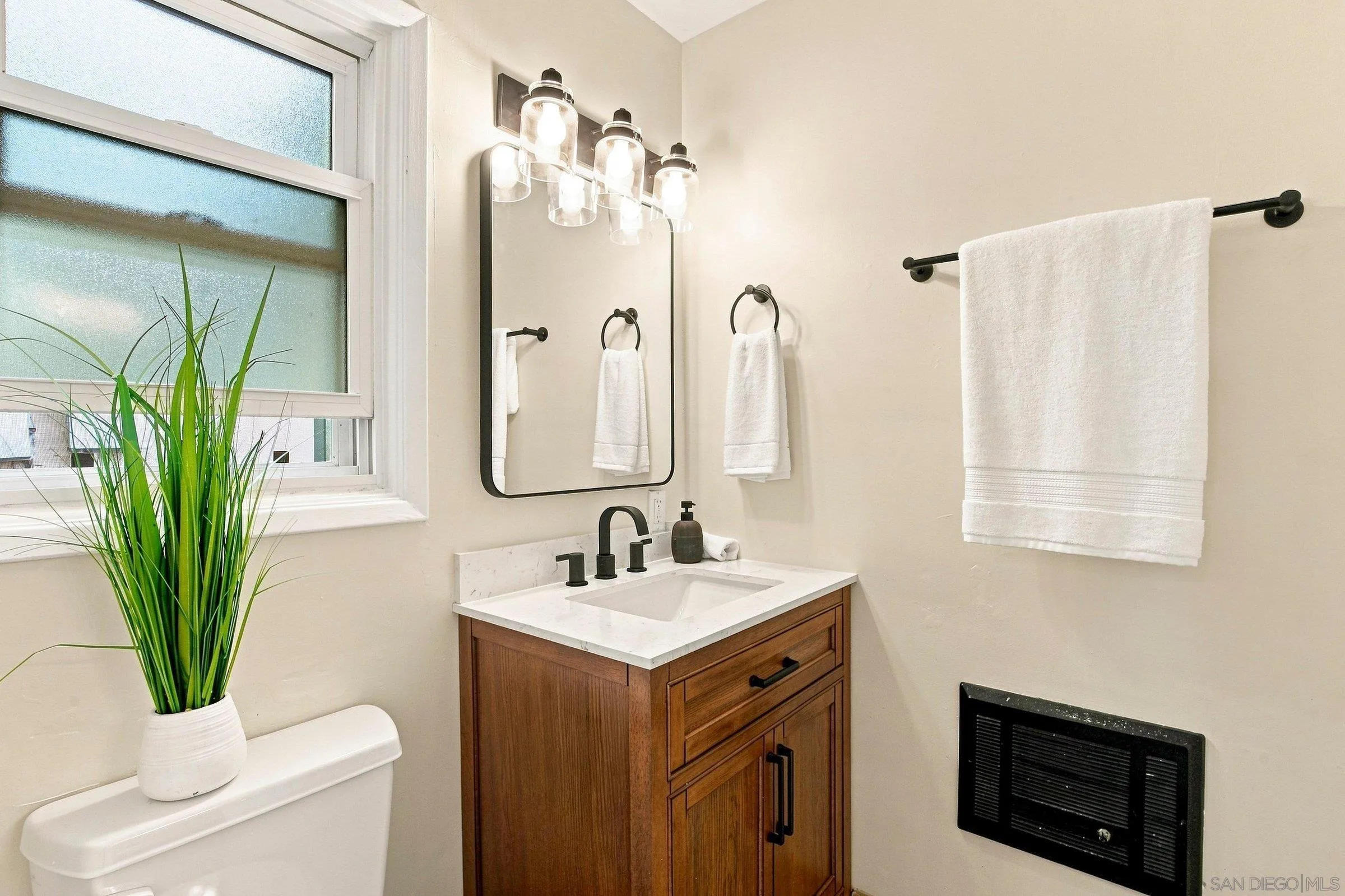 https://cdn.realtyfeed.com/cdn/127/260022534/a7ad730bcd5dcda8ec7abcb5c17caacf.webp