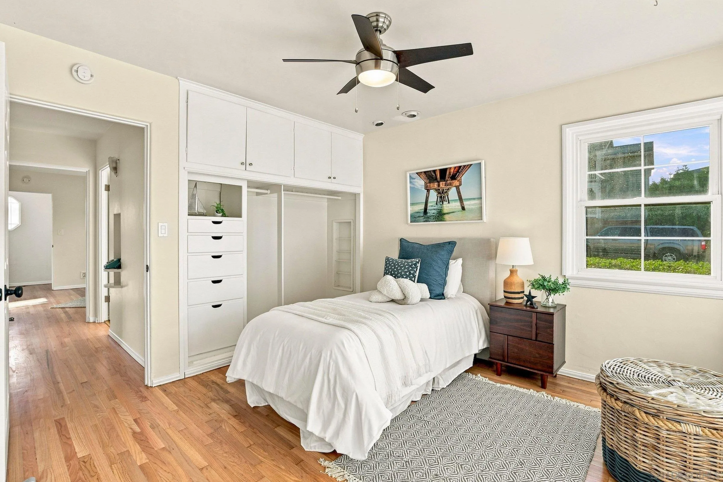 https://cdn.realtyfeed.com/cdn/127/260022534/aeb70e1caa6a046806ae5f39cc717b12.webp