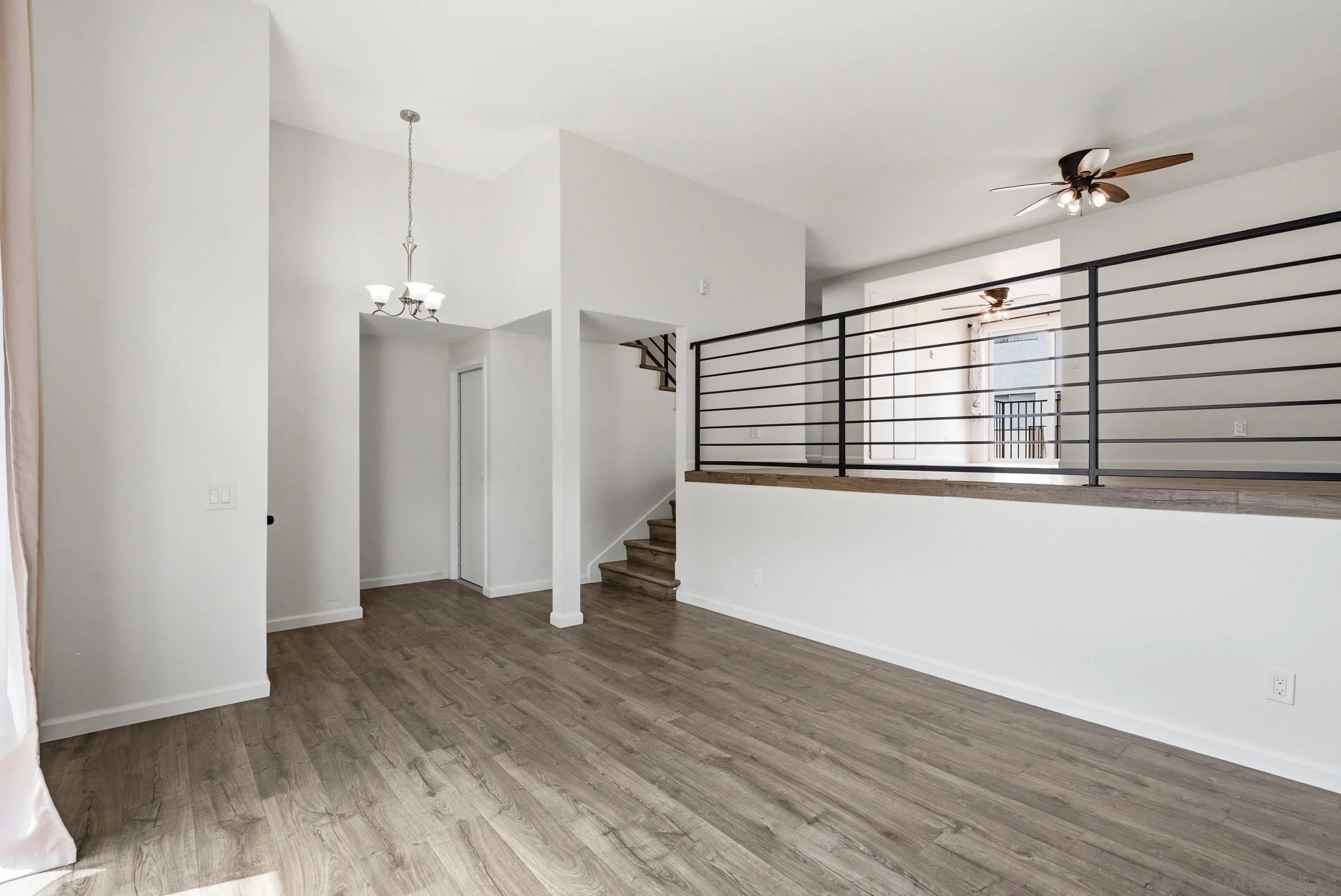 https://cdn.realtyfeed.com/cdn/127/260022535/53bc5c4176d76585d56c217add3df081.webp