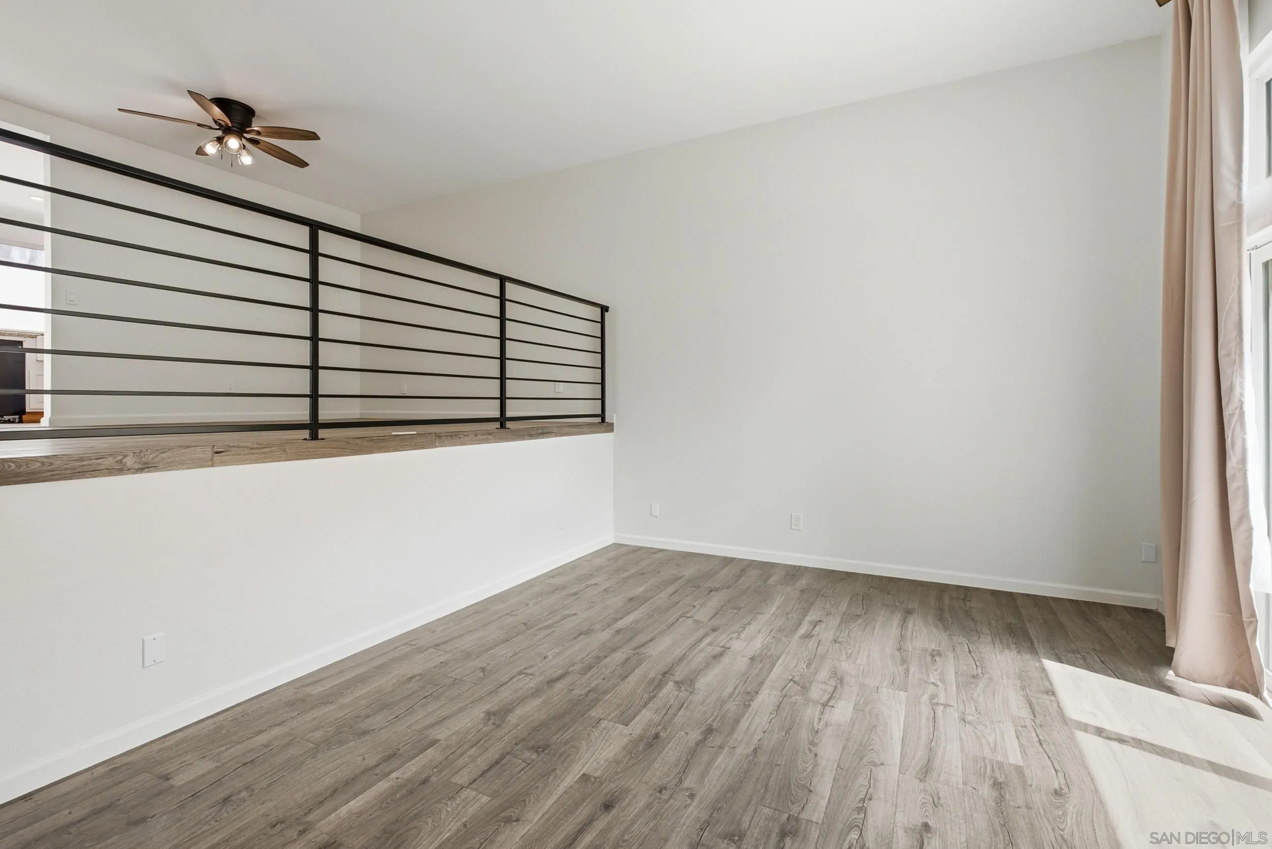 https://cdn.realtyfeed.com/cdn/127/260022535/541926a4052f5e17373bbc85bc832cc1.webp