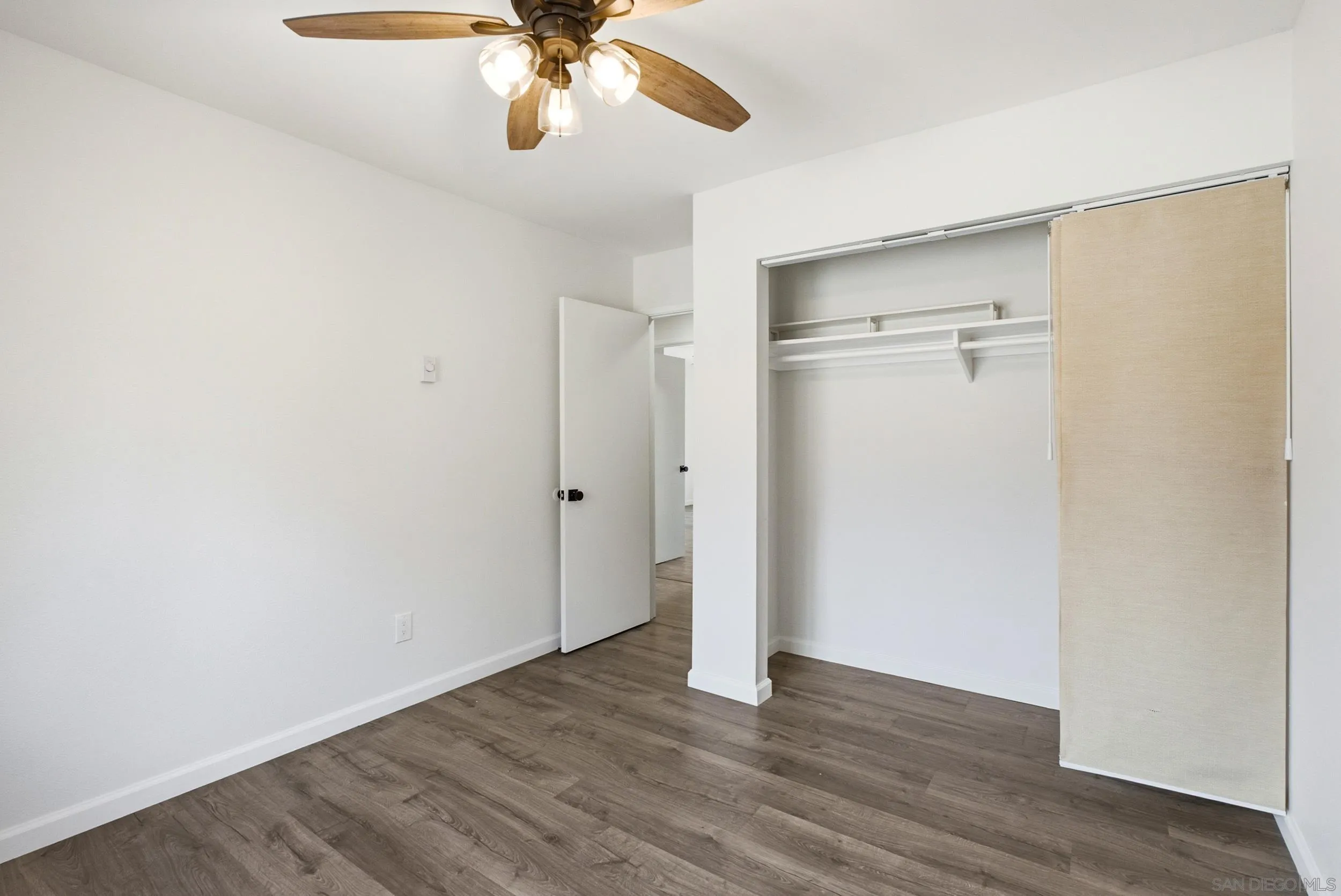 https://cdn.realtyfeed.com/cdn/127/260022535/f98b9869135ab8e9380ffd20c0d69148.webp