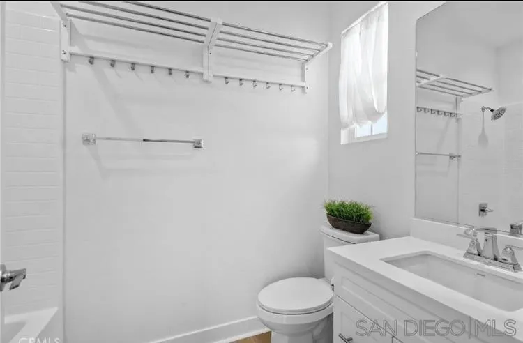 https://cdn.realtyfeed.com/cdn/127/260022541/e4fcb89a3d81efe81b92866681a0a4a4.webp