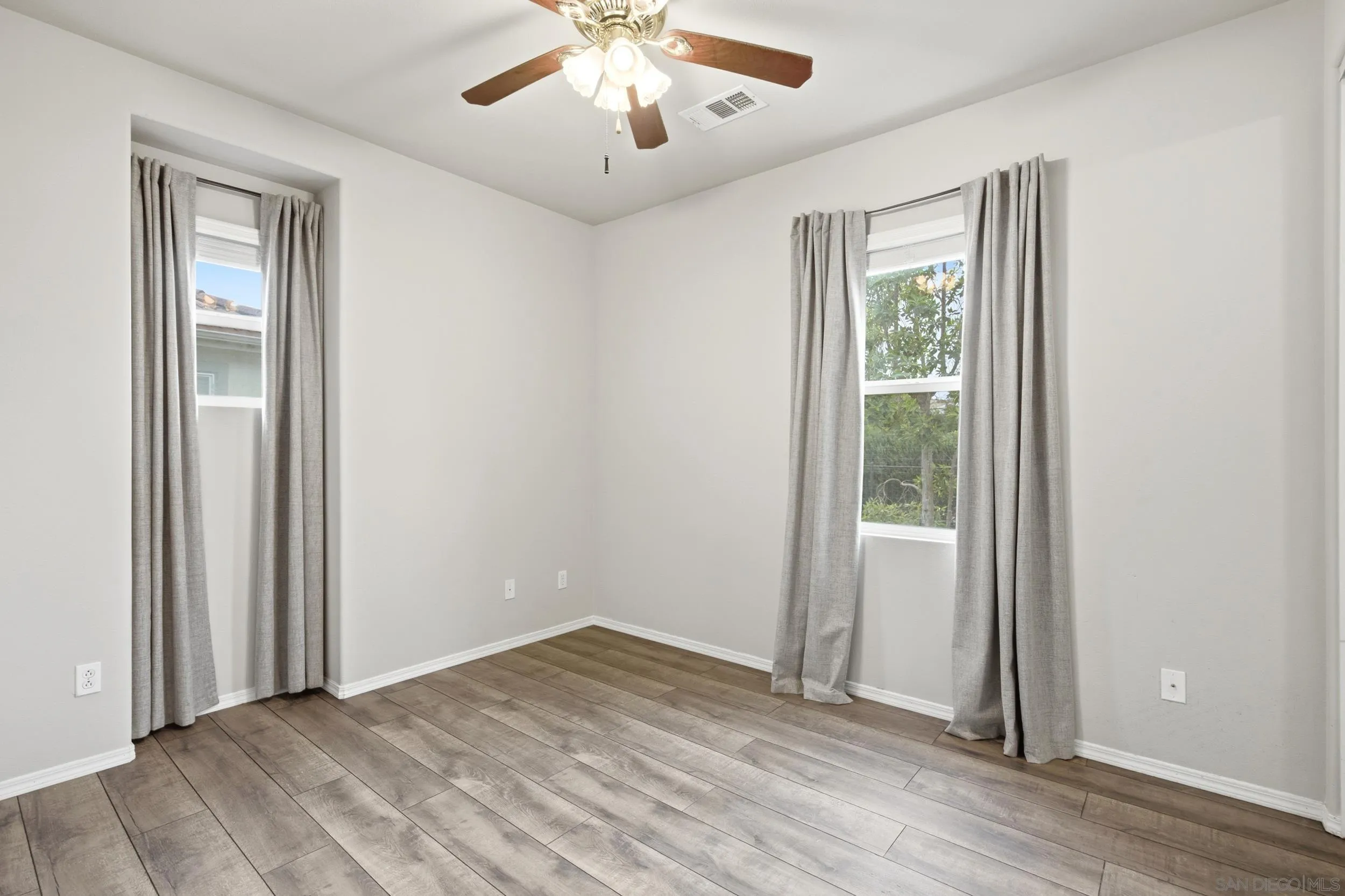 425 Meadowbrook Dr #140, San Diego, CA 92114, photo 24