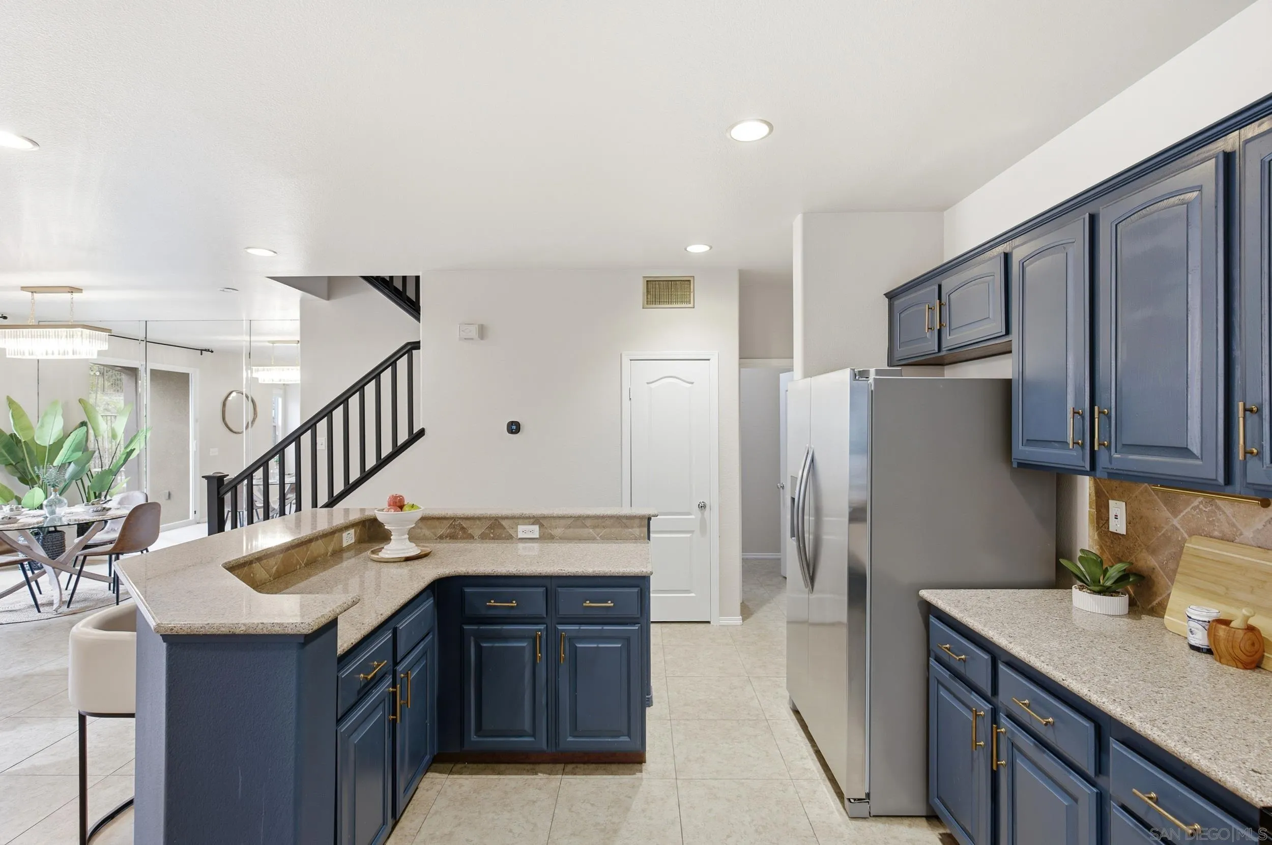 425 Meadowbrook Dr #140, San Diego, CA 92114, photo 12