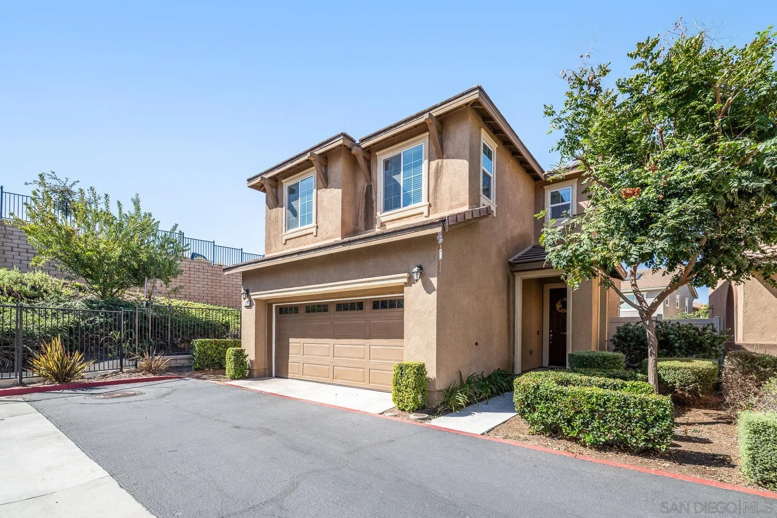 337 Dun Blazer, Fallbrook, CA 92028 - Main photo, Fallbrook, CA