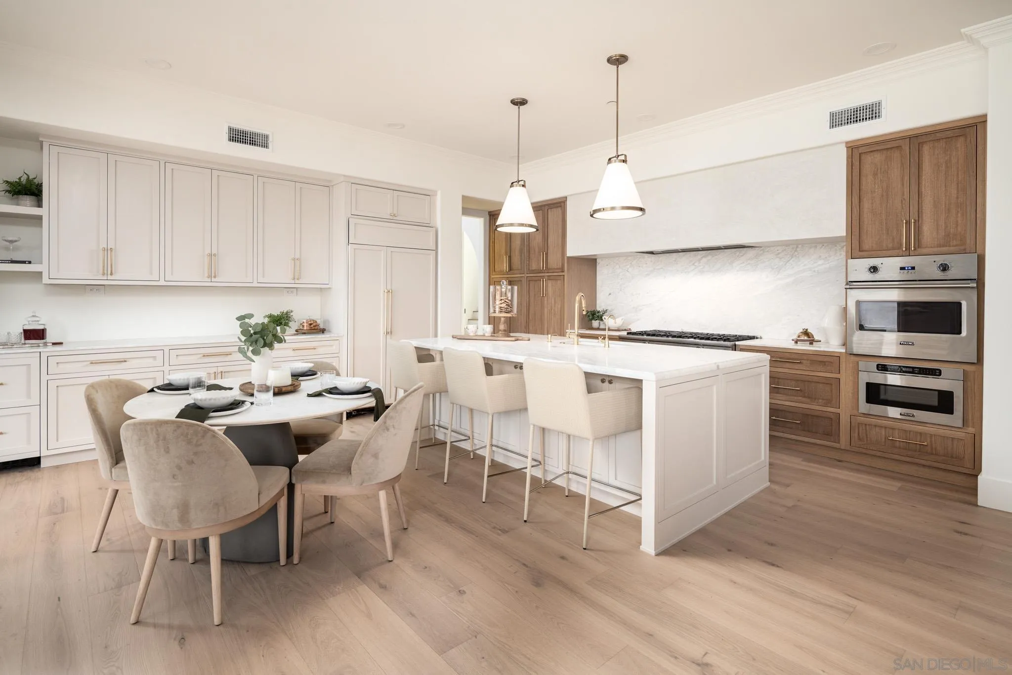 https://cdn.realtyfeed.com/cdn/127/260022551/525b322085ec1d63706f8044de06e307.webp