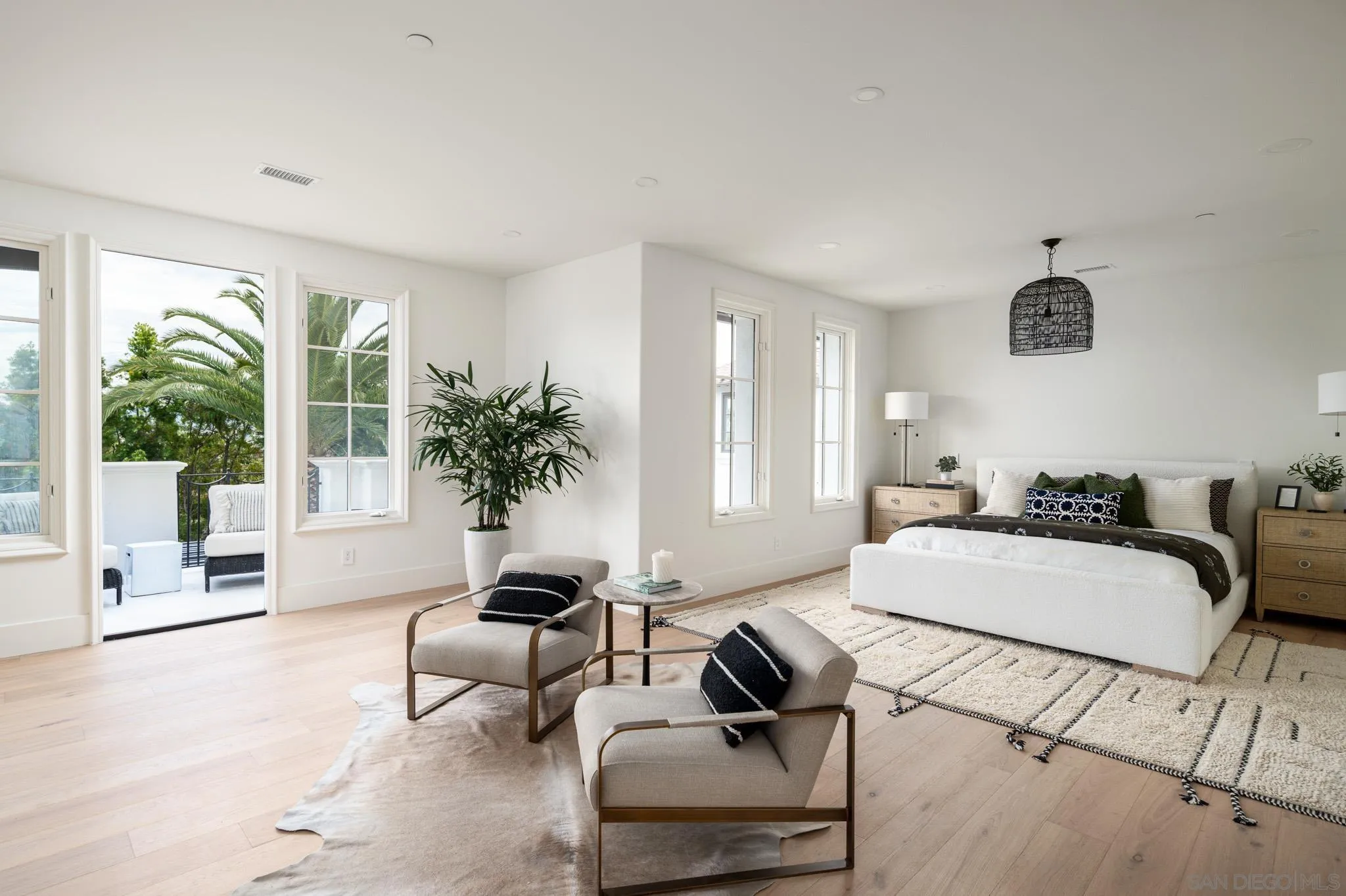 https://cdn.realtyfeed.com/cdn/127/260022551/5802d8edd8397810b05194bb7a5a20df.webp