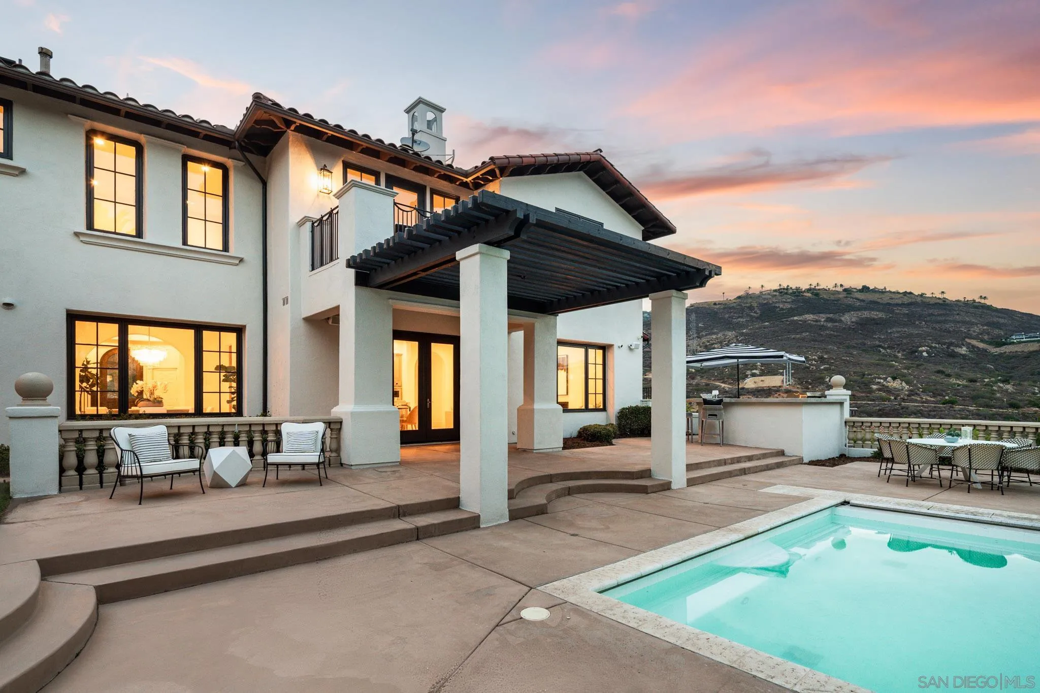 https://cdn.realtyfeed.com/cdn/127/260022551/6be5c361c3f47c1530e0bd88bb19ce4e.webp