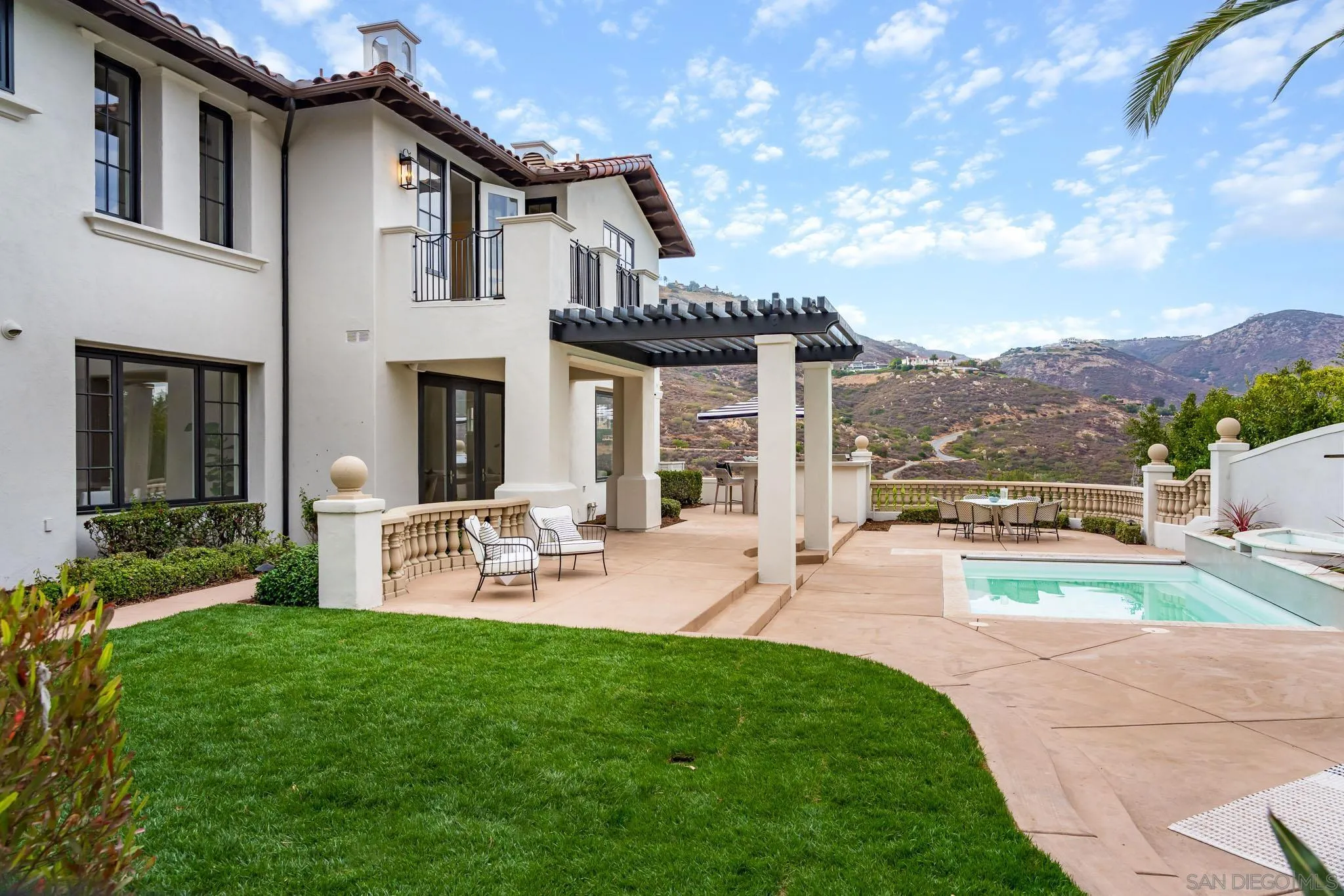 https://cdn.realtyfeed.com/cdn/127/260022551/b301d2c70f17a745606815b98a95b291.webp