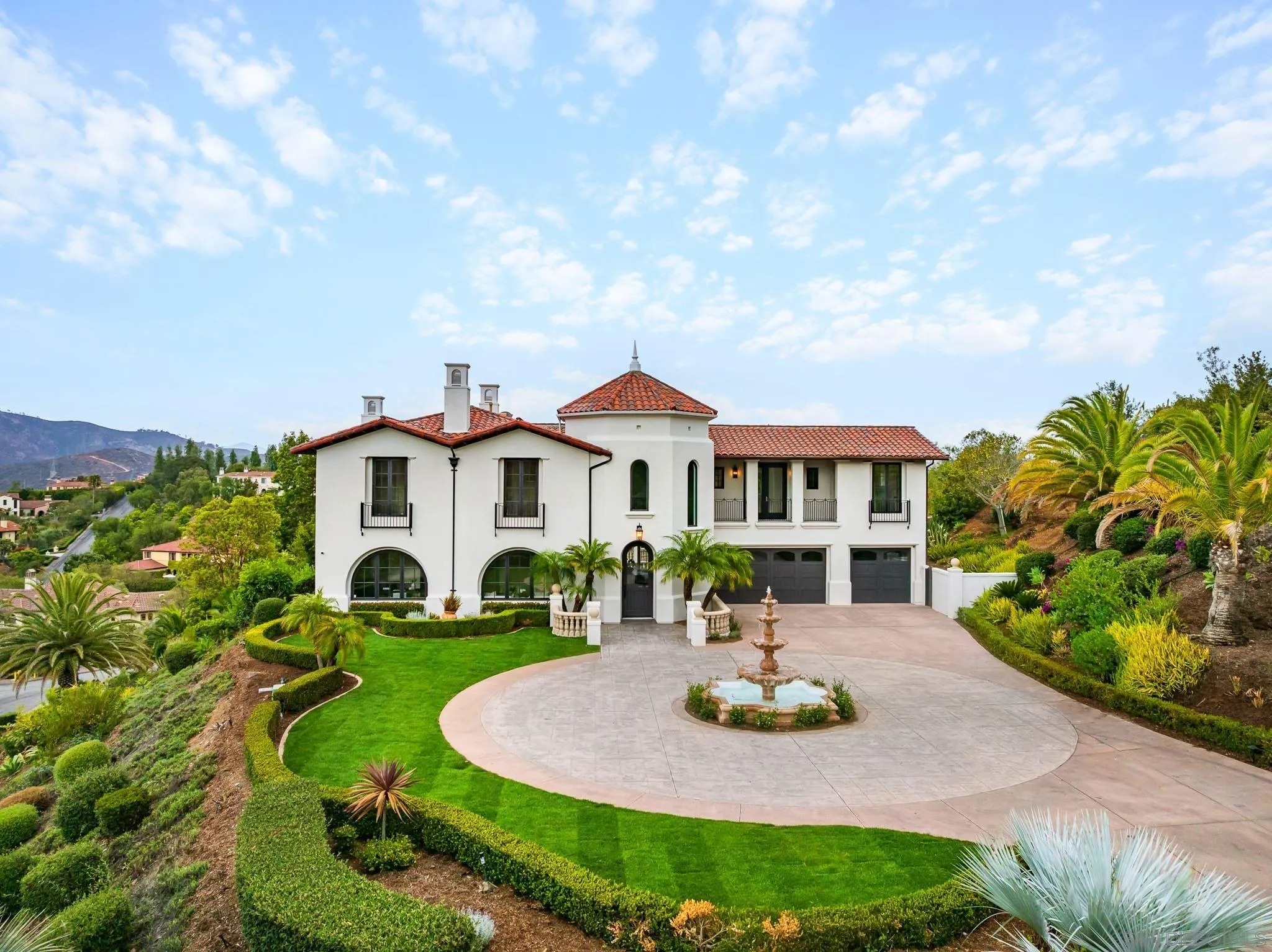 https://cdn.realtyfeed.com/cdn/127/260022551/bda279af5c293d5423056419d6fff723.webp