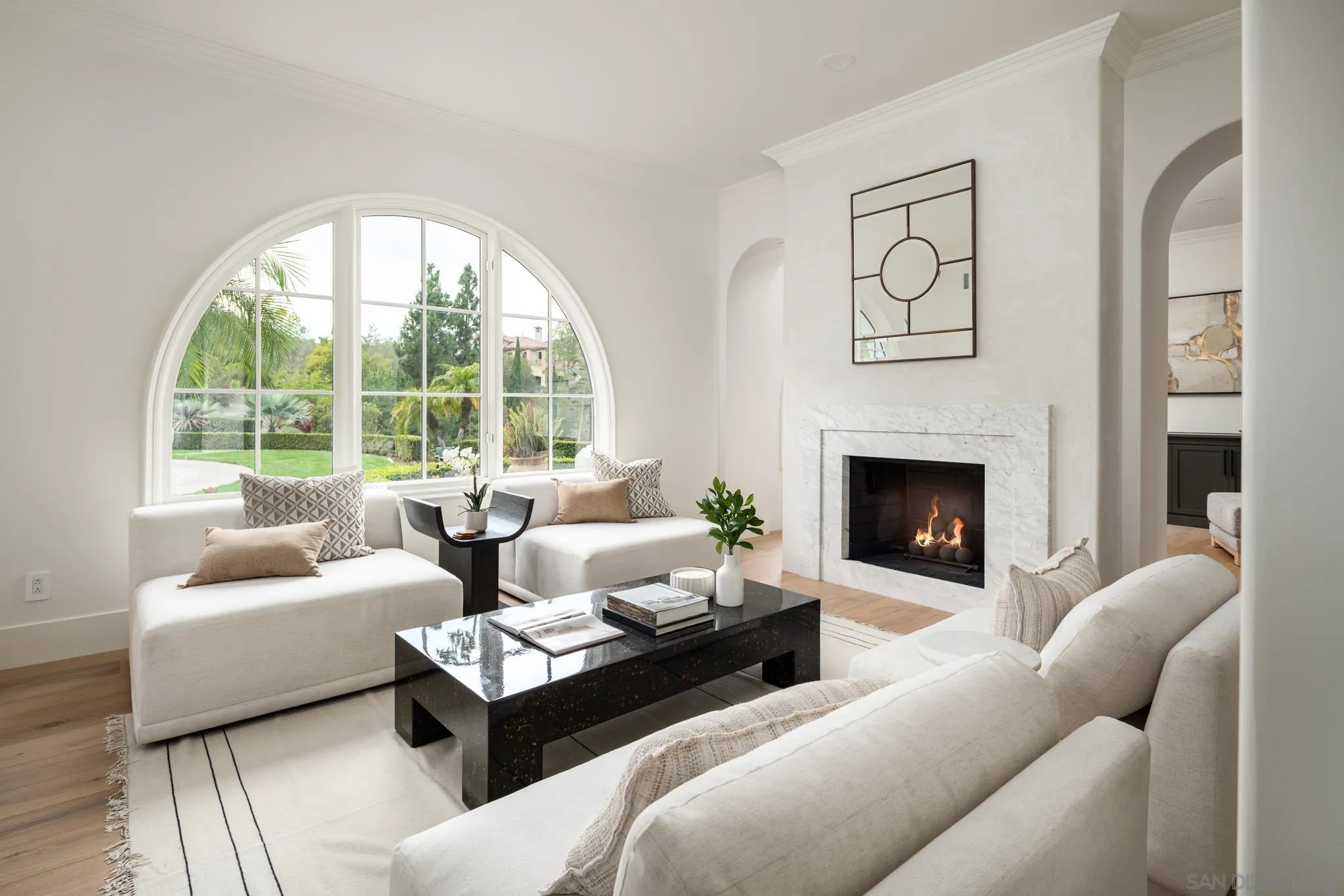 https://cdn.realtyfeed.com/cdn/127/260022551/dddf5649e324a6174bbd80d9e4fcae28.webp
