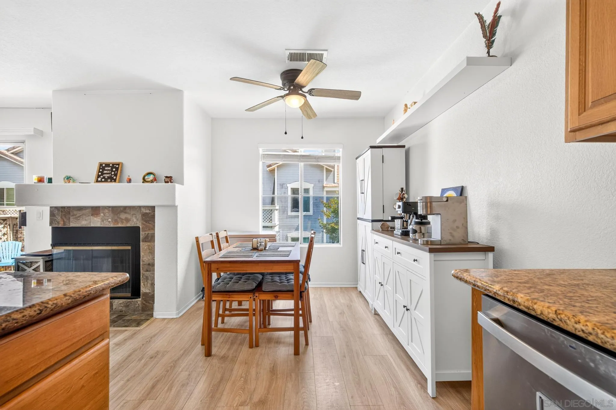 https://cdn.realtyfeed.com/cdn/127/260022553/5ea0e7d3345054f3fc086d2408276858.webp