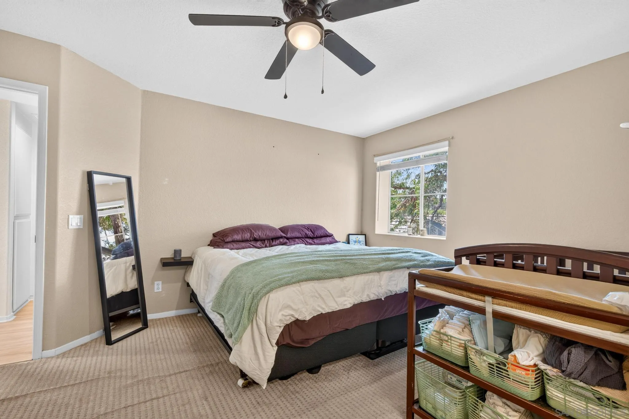https://cdn.realtyfeed.com/cdn/127/260022553/78353852fdadd0af6744d104c5032b96.webp