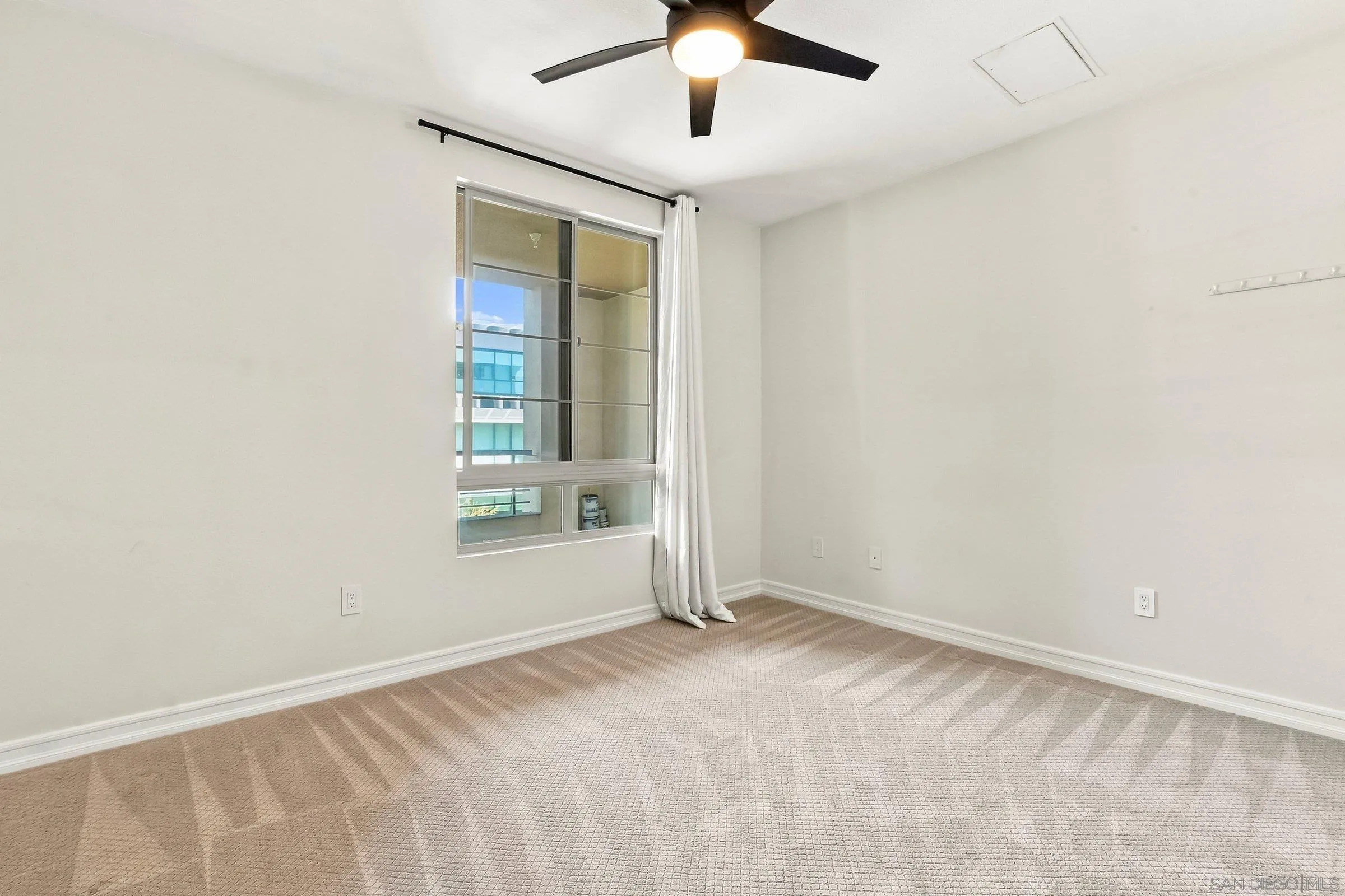 https://cdn.realtyfeed.com/cdn/127/260022554/8a2ac95dec4ee0af362e7963beacf527.webp