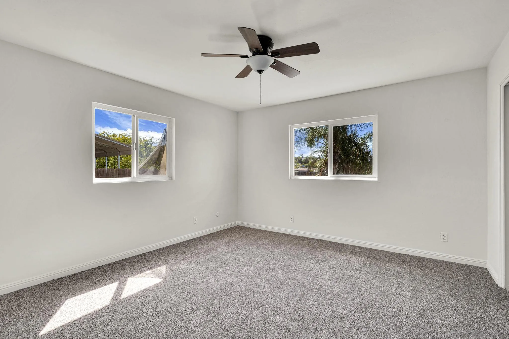 https://cdn.realtyfeed.com/cdn/127/260022575/1b05acc8103b46e0f7f7be30560e3d34.webp