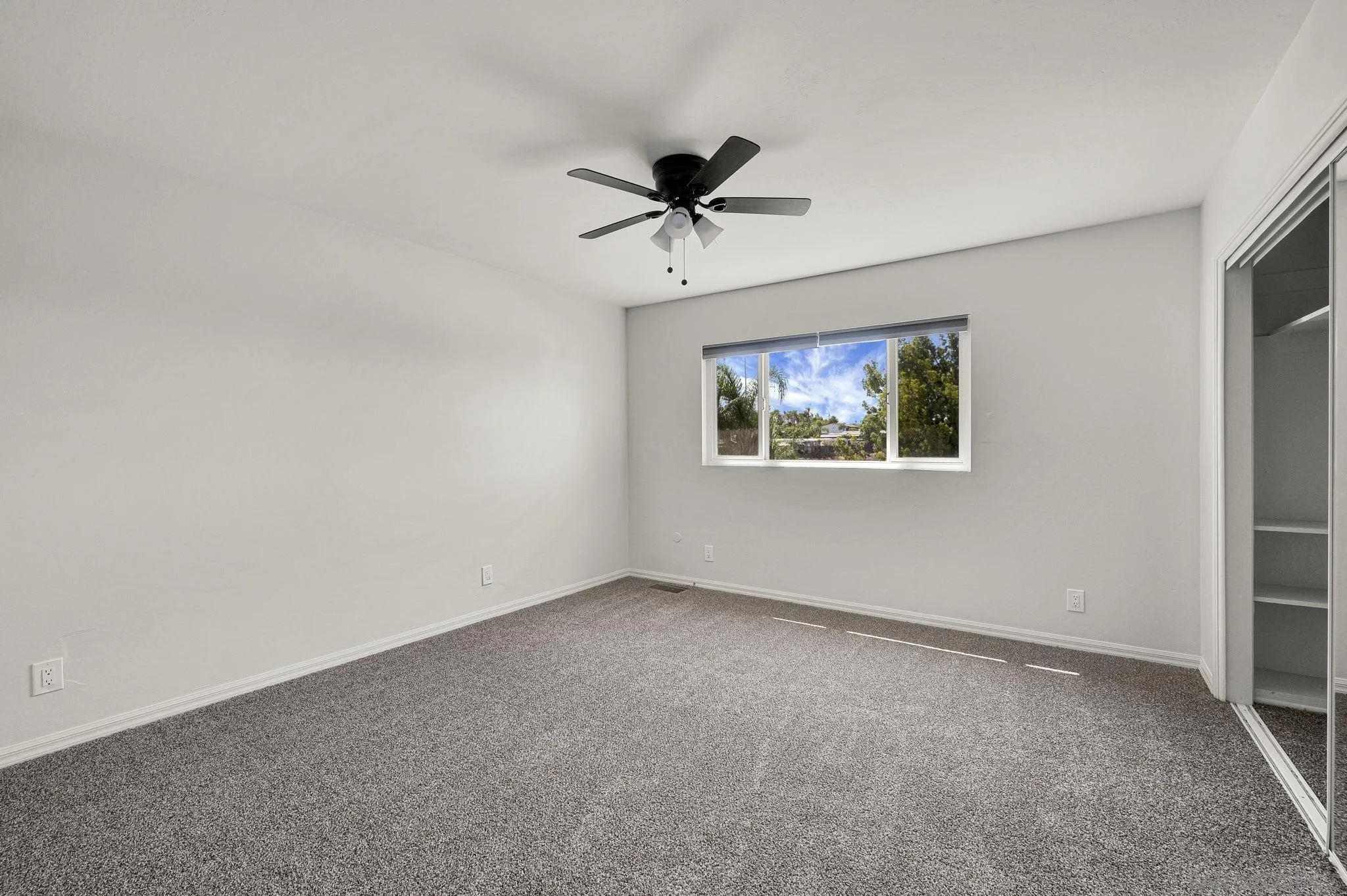 https://cdn.realtyfeed.com/cdn/127/260022575/4705a9d766ccf70f8a1f0c5c5ec4eaba.webp