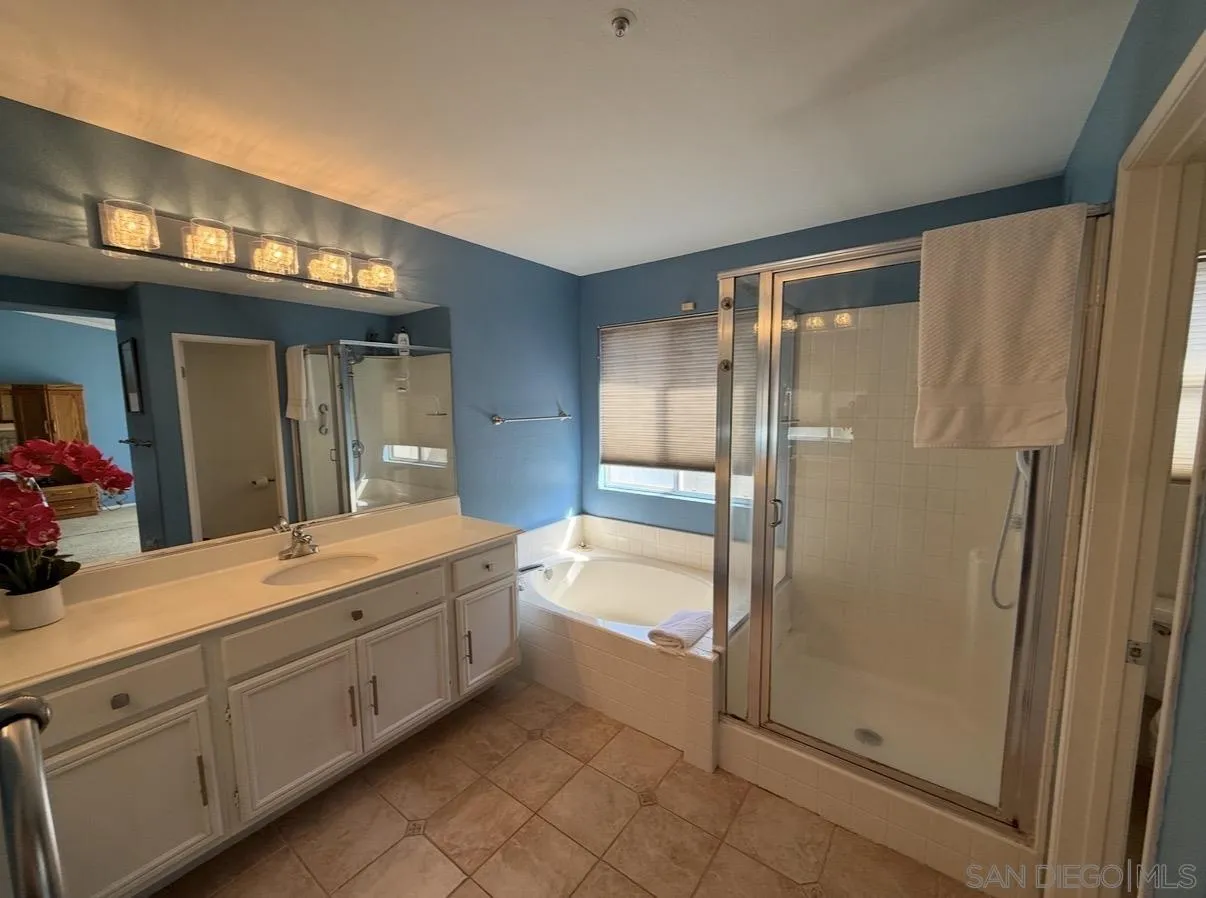 https://cdn.realtyfeed.com/cdn/127/260022581/d05290001effcd17f699722e8e1dde4a.webp