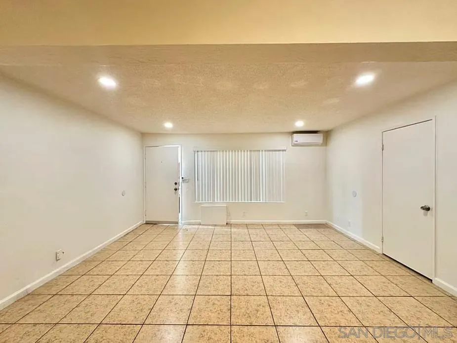 9360 San Diego Unit 3, Spring Valley, CA 91977 - Photo 2 of 6, Spring Valley, CA