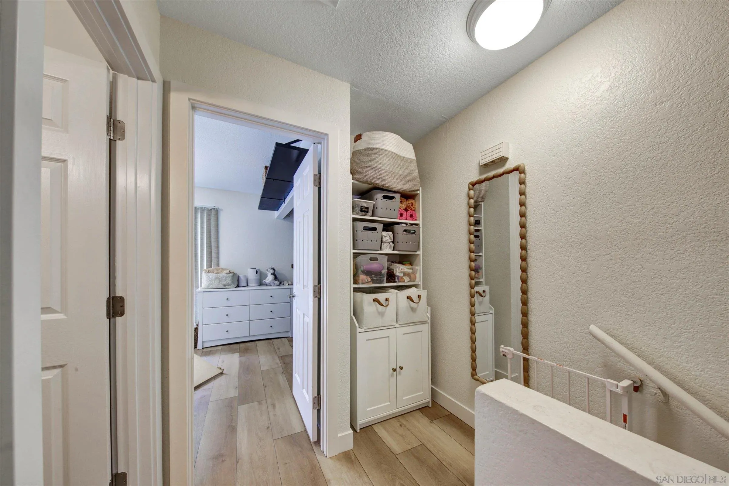 https://cdn.realtyfeed.com/cdn/127/260022590/8b7110617b990545fc76a1b4b4cede39.webp