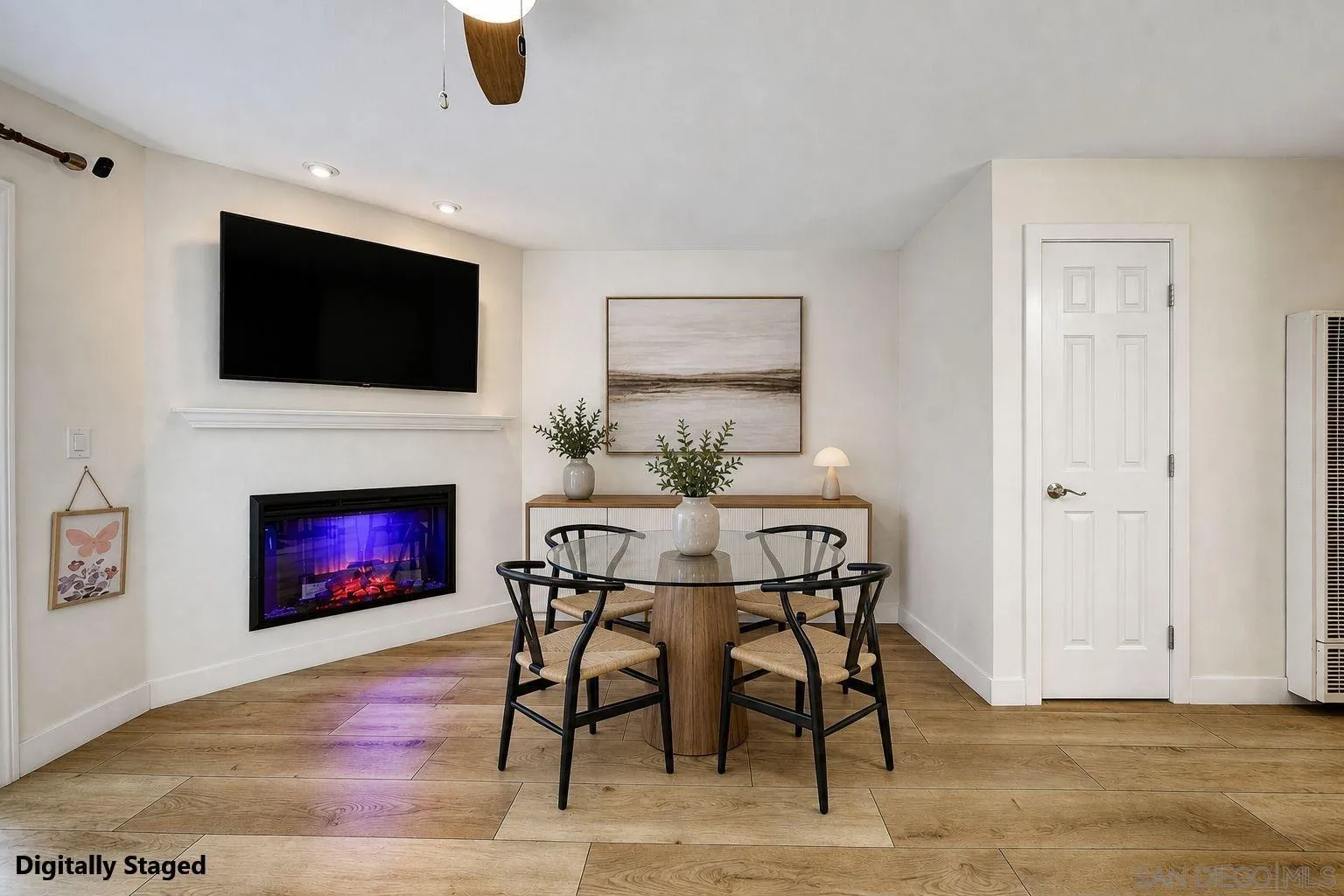 https://cdn.realtyfeed.com/cdn/127/260022590/a369bb5b96e53090bc325a893325573d.webp