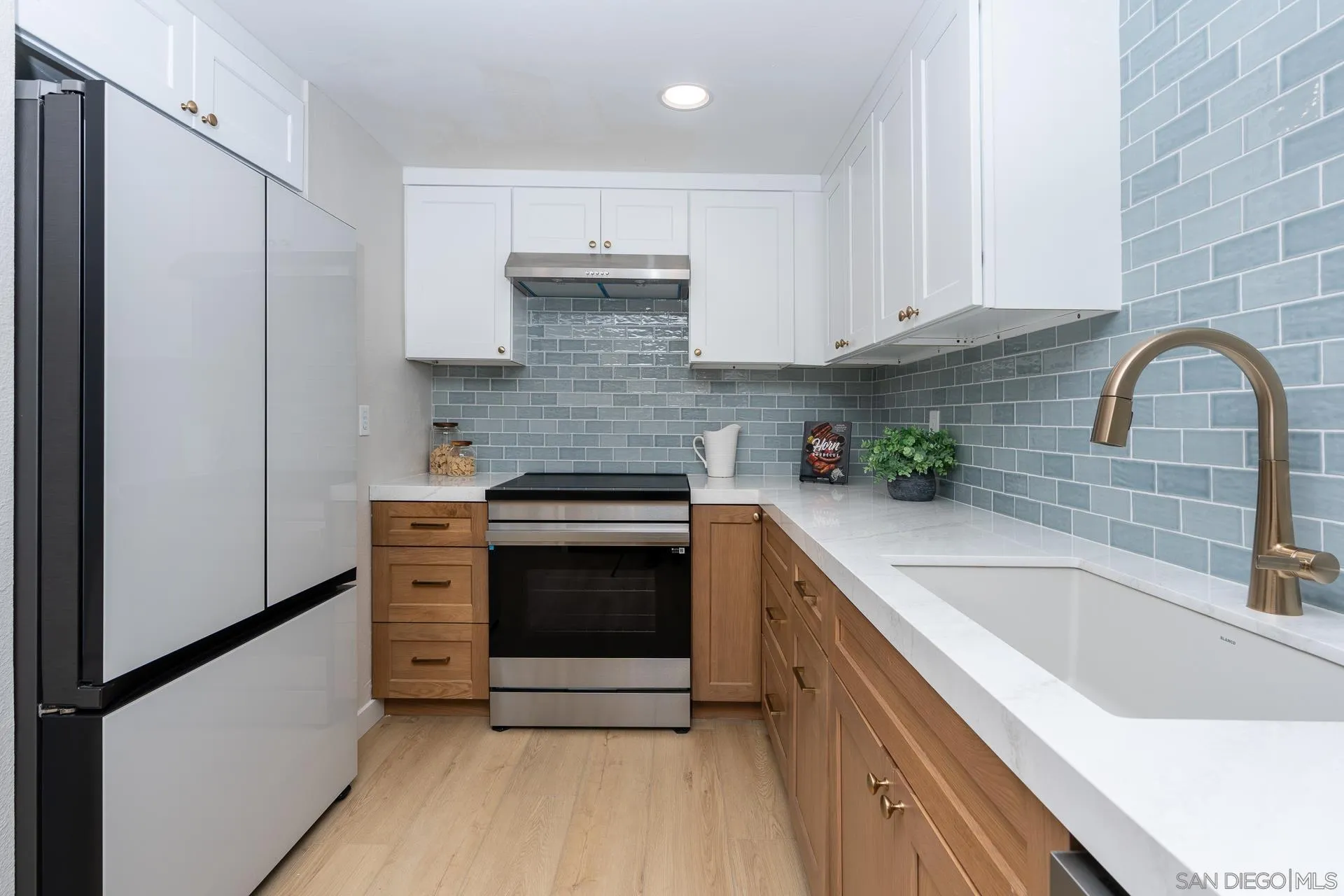 579 S Sierra Unit 17, Solana Beach, CA 92075 - Photo 4 of 32, Solana Beach, CA