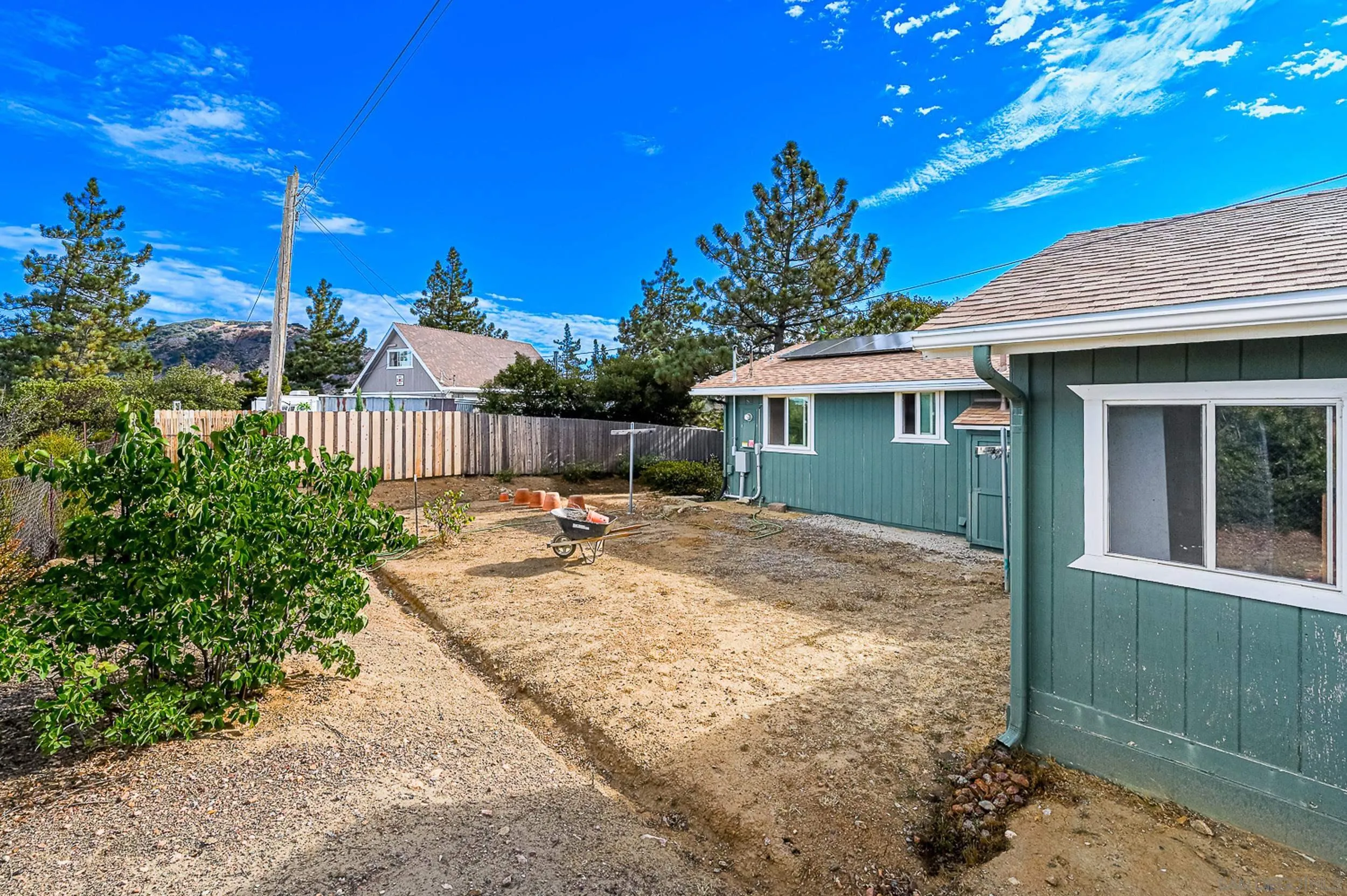 https://cdn.realtyfeed.com/cdn/127/260022594/3868d1940b93a6c0333701540e778782.webp