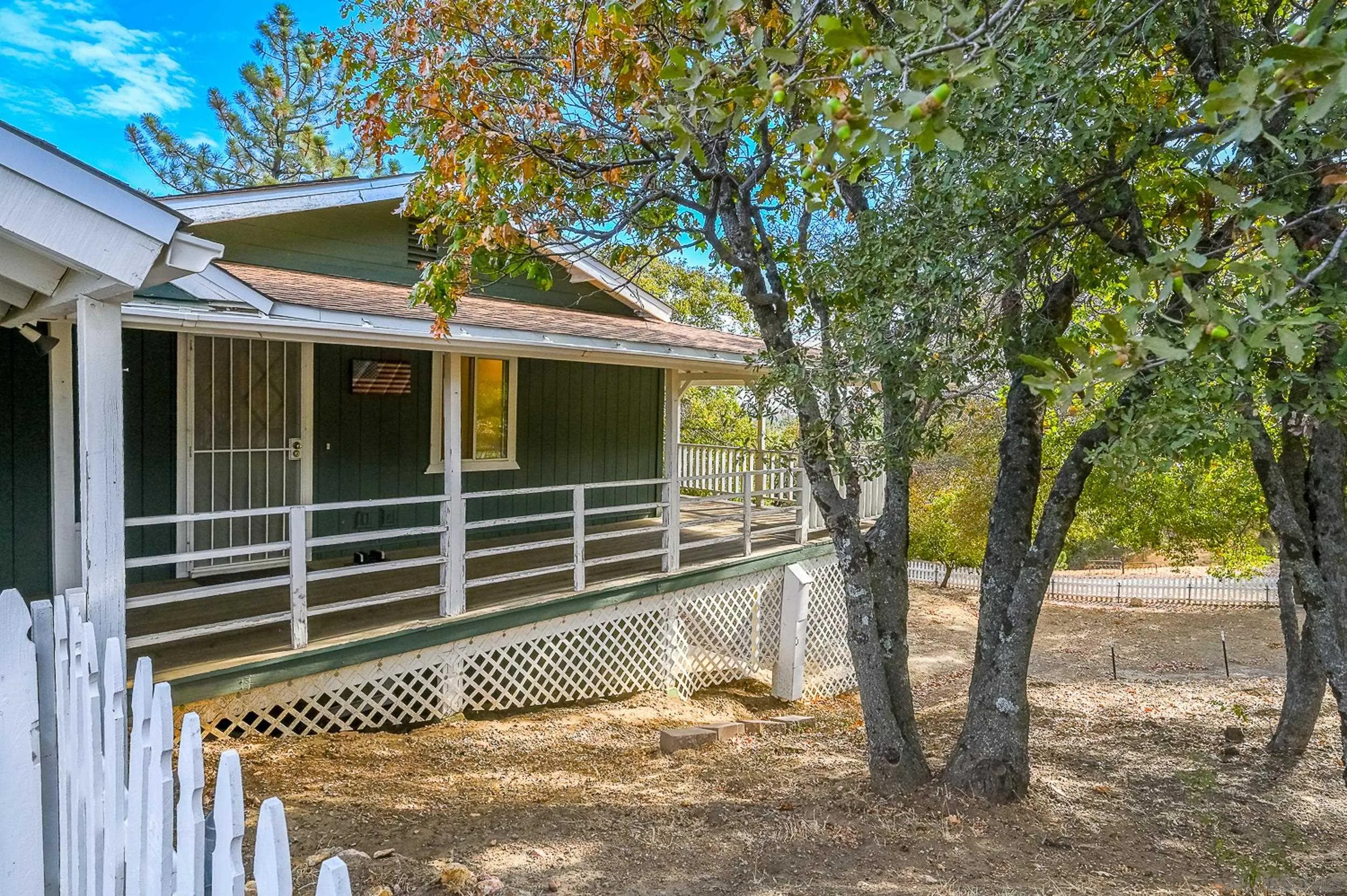 https://cdn.realtyfeed.com/cdn/127/260022594/550ec033dbaf59563fc418b4d209ca5f.webp