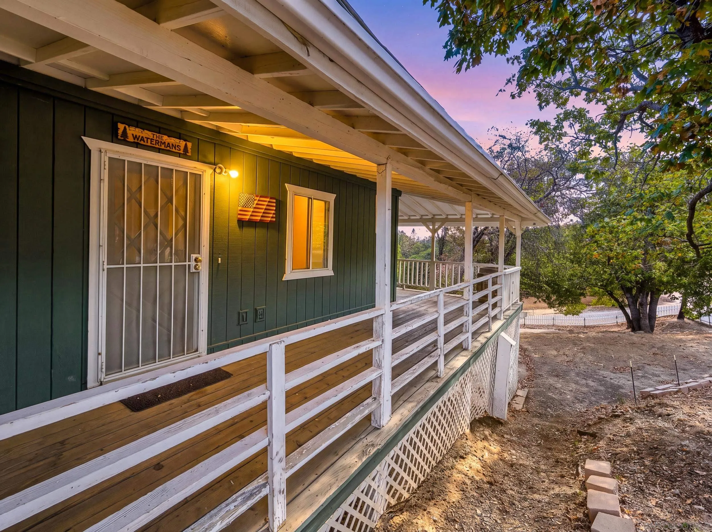 https://cdn.realtyfeed.com/cdn/127/260022594/86c493b1186c34f117918bbdfcea763e.webp