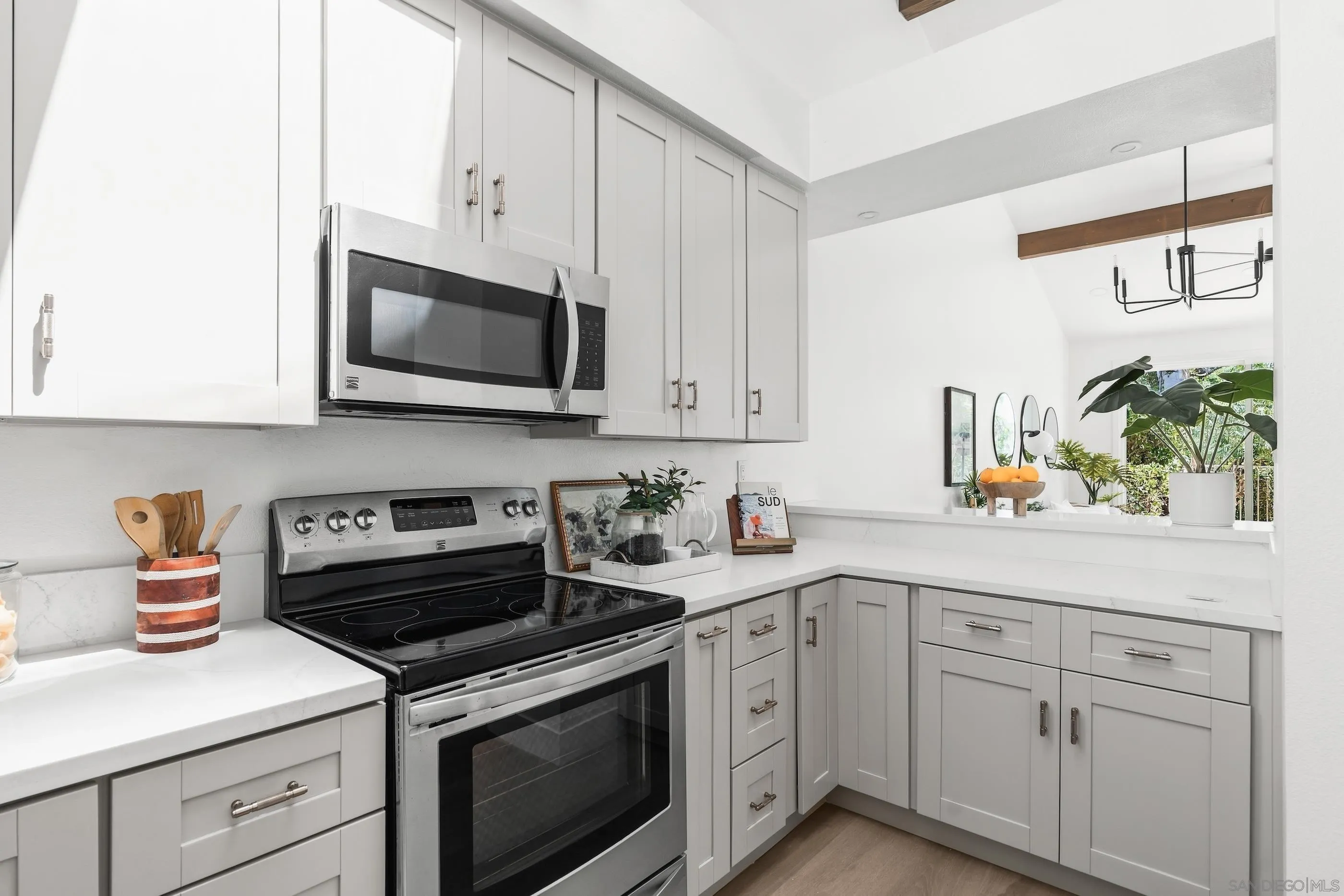 https://cdn.realtyfeed.com/cdn/127/260022596/5aae43bf4ae970c6dd433f6aefa18331.webp