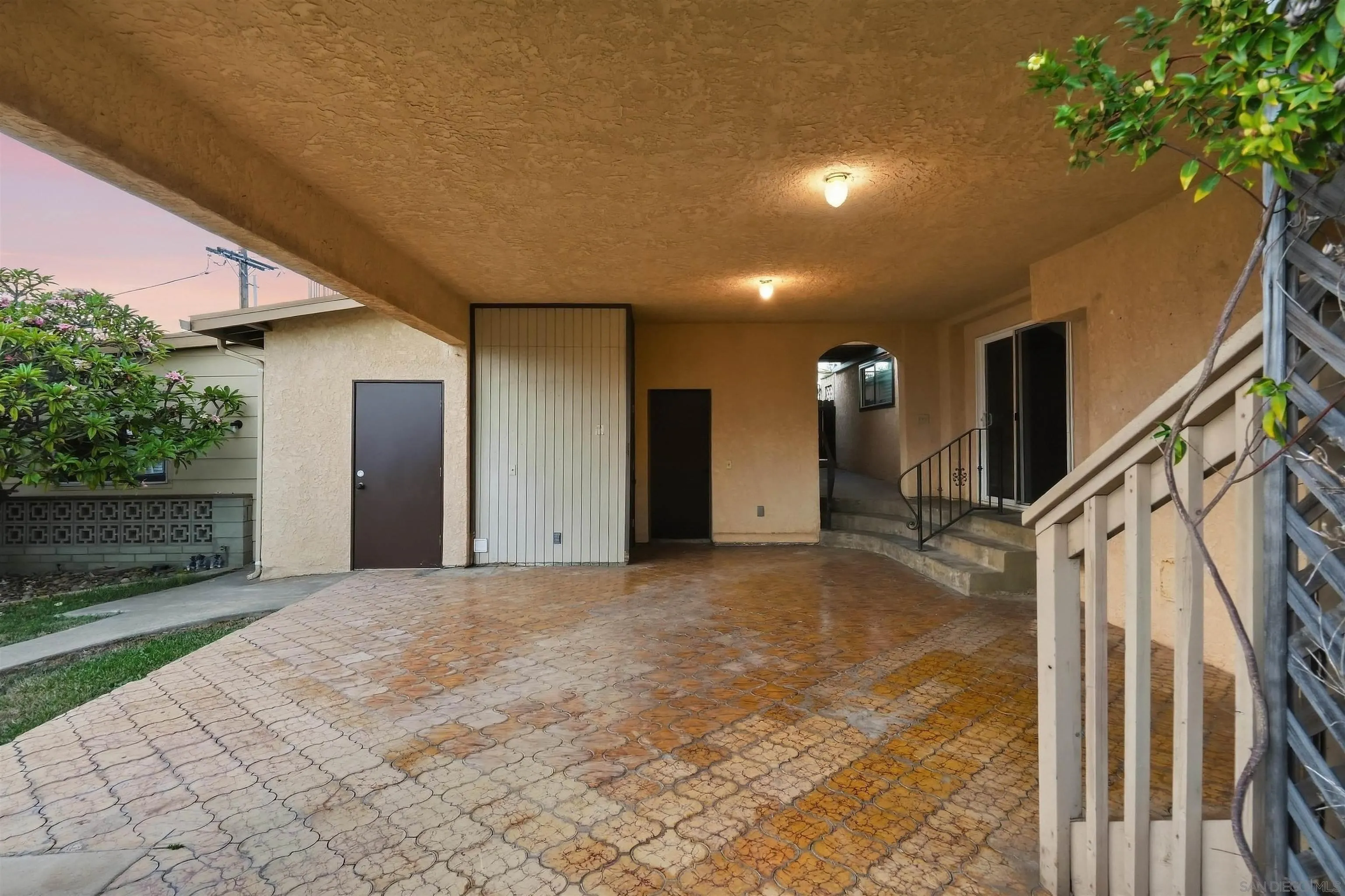 https://cdn.realtyfeed.com/cdn/127/260022598/64a0ac171d8dfc71cdfc7c8cc4f3cf79.webp