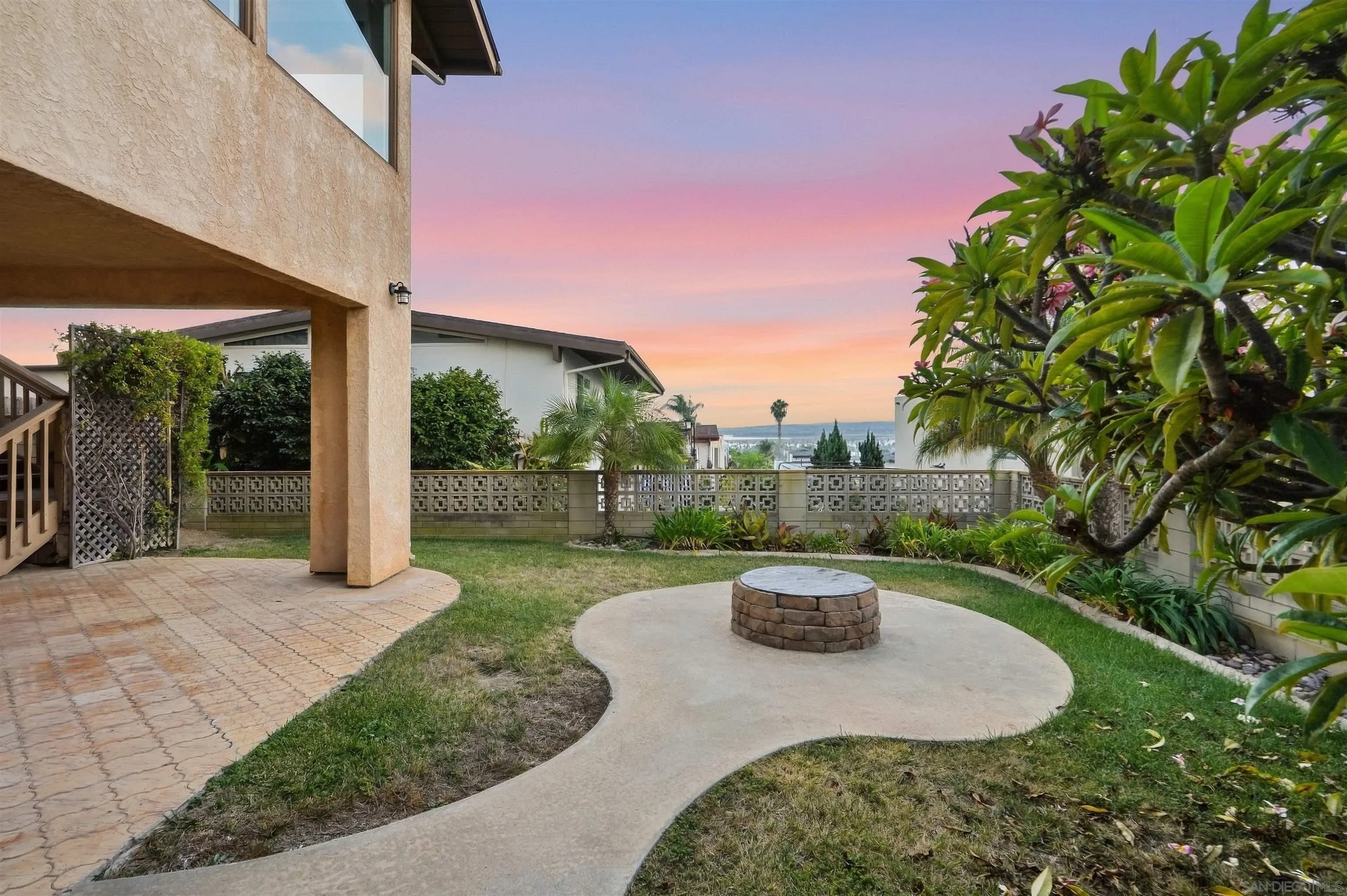 https://cdn.realtyfeed.com/cdn/127/260022598/78ee6a3d20792fb01249a5505f98cfdc.webp
